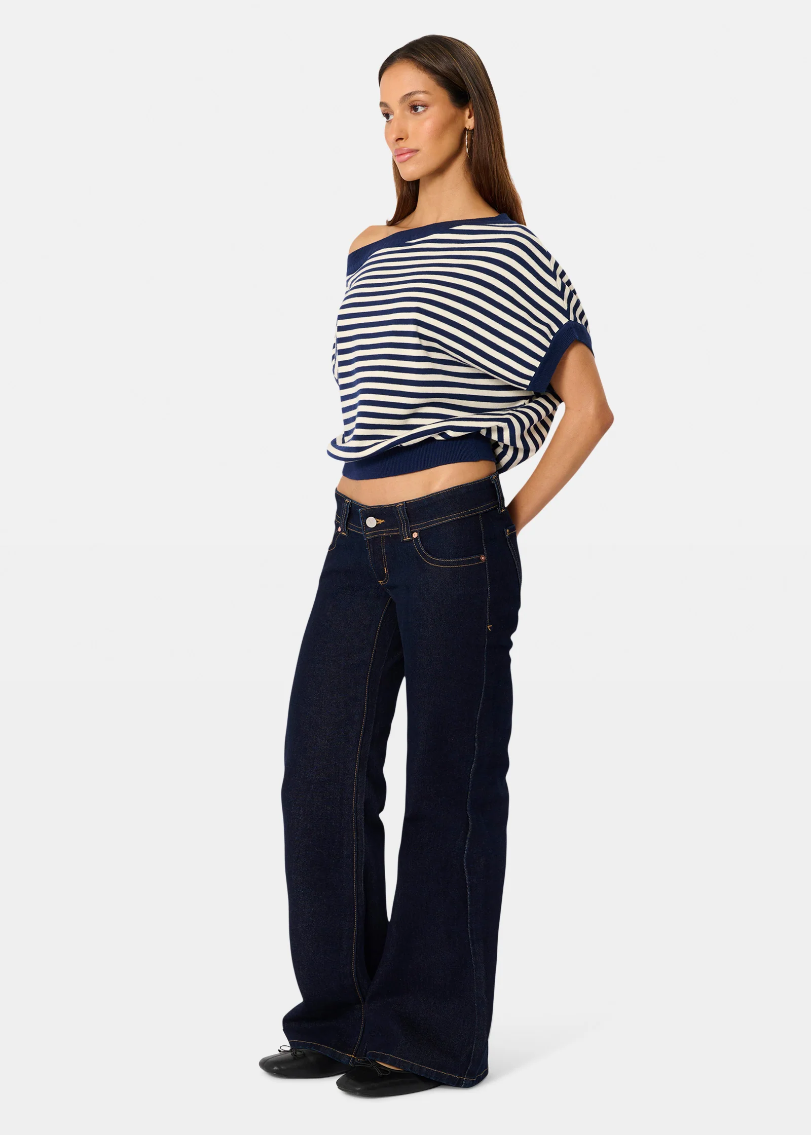 00 Super Low & Wide Denim Jeans - Image 3