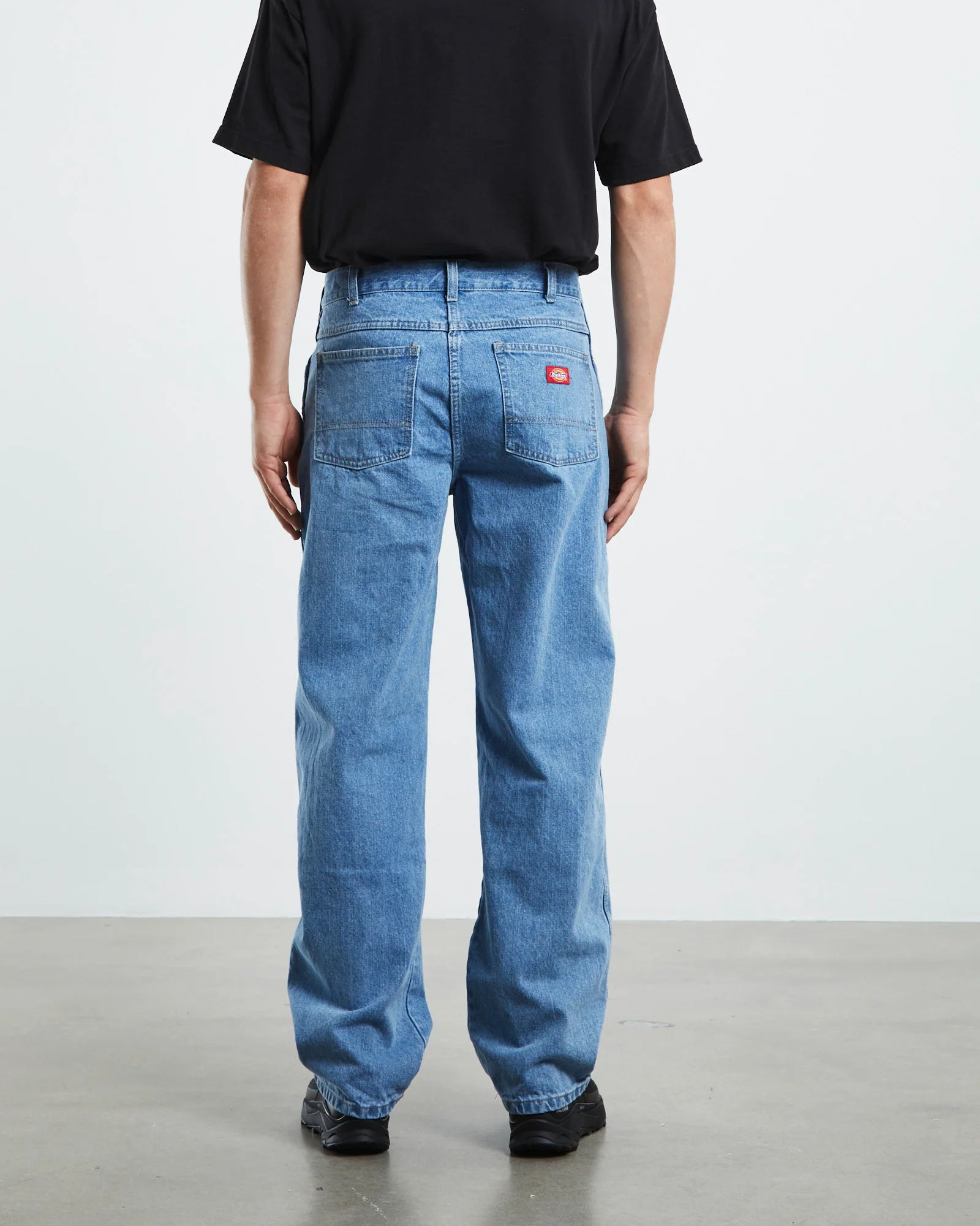 13293 Relaxed 5 Pocket Loose Denim Jeans - Image 2