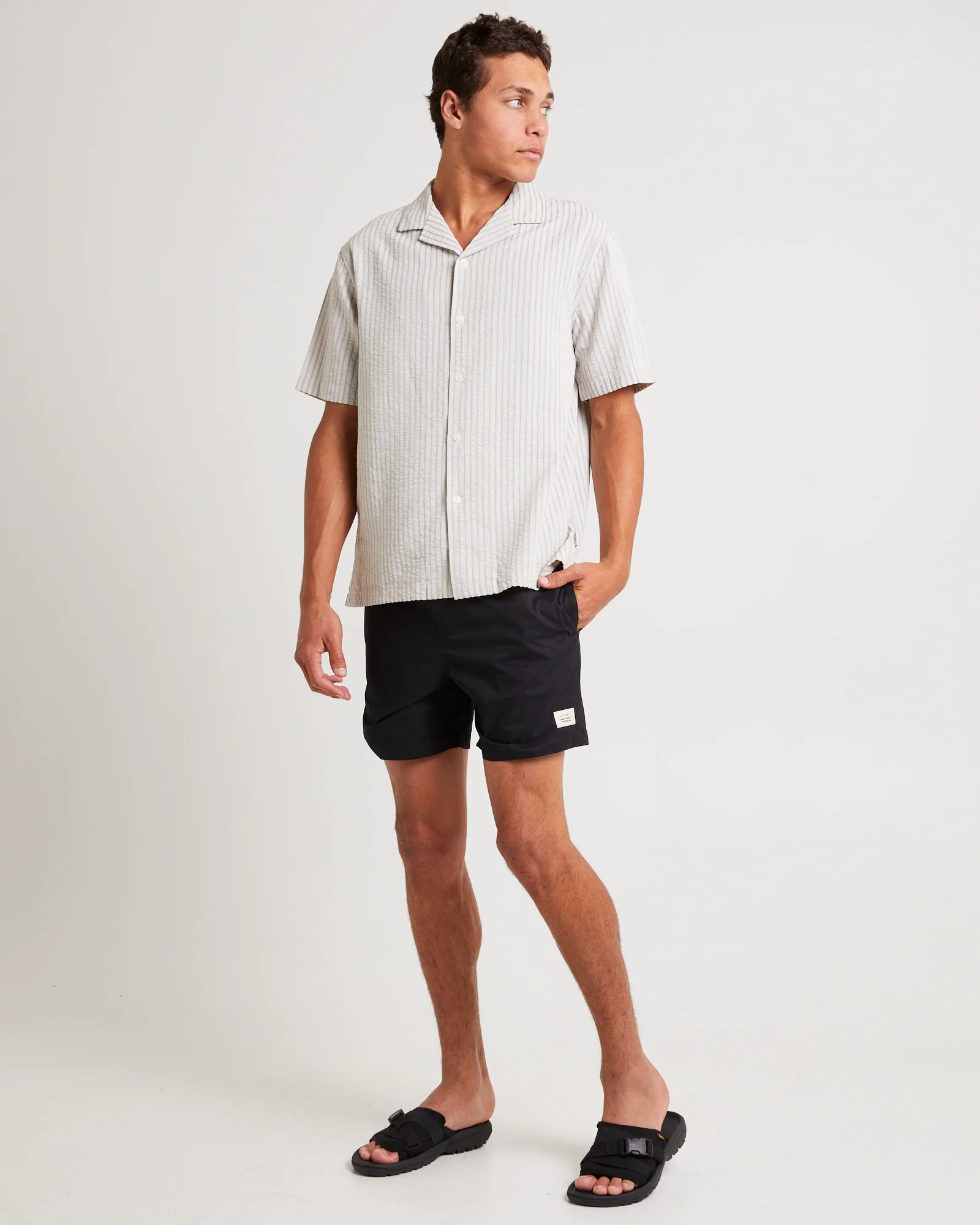 16" Newport Volley Boardshorts - Image 4