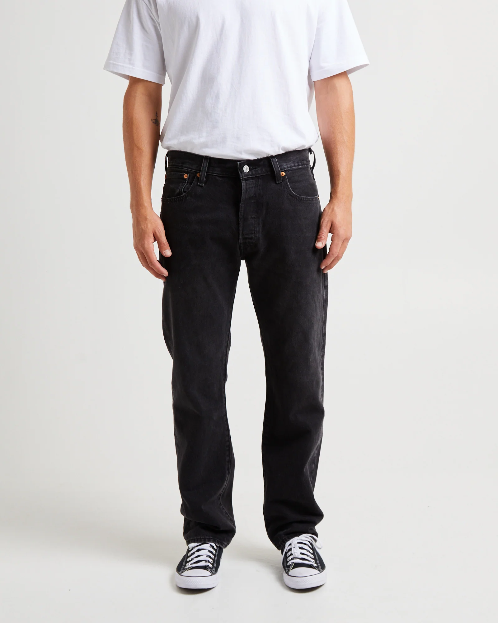 501 Original Denim Jeans Chilly Weather - Image 4