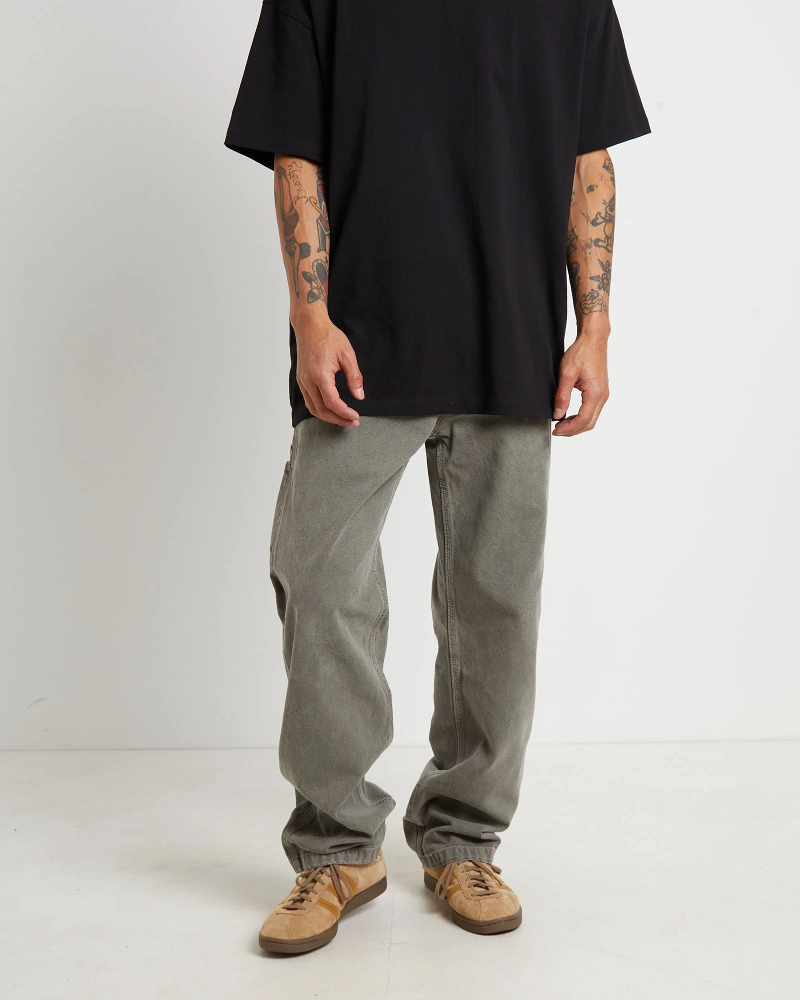 568 Stay Loose Denim Carpenter Pants in Oregano