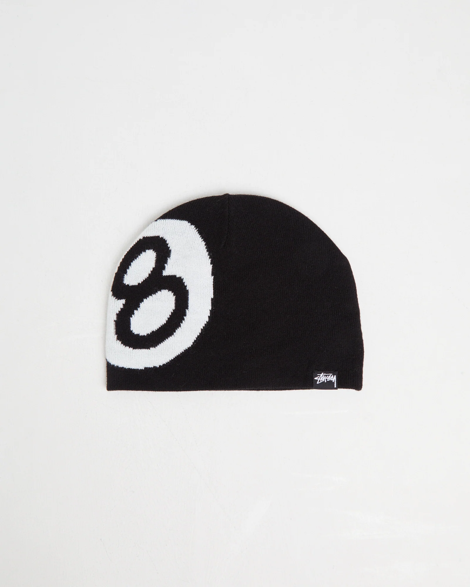 8 Ball Skull Beanie Black