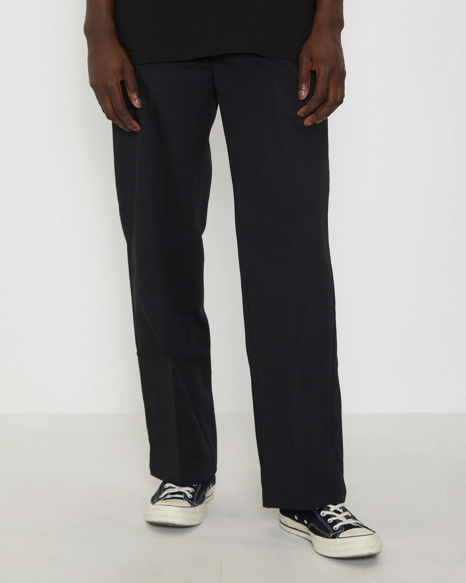852 Pants in Washed Black