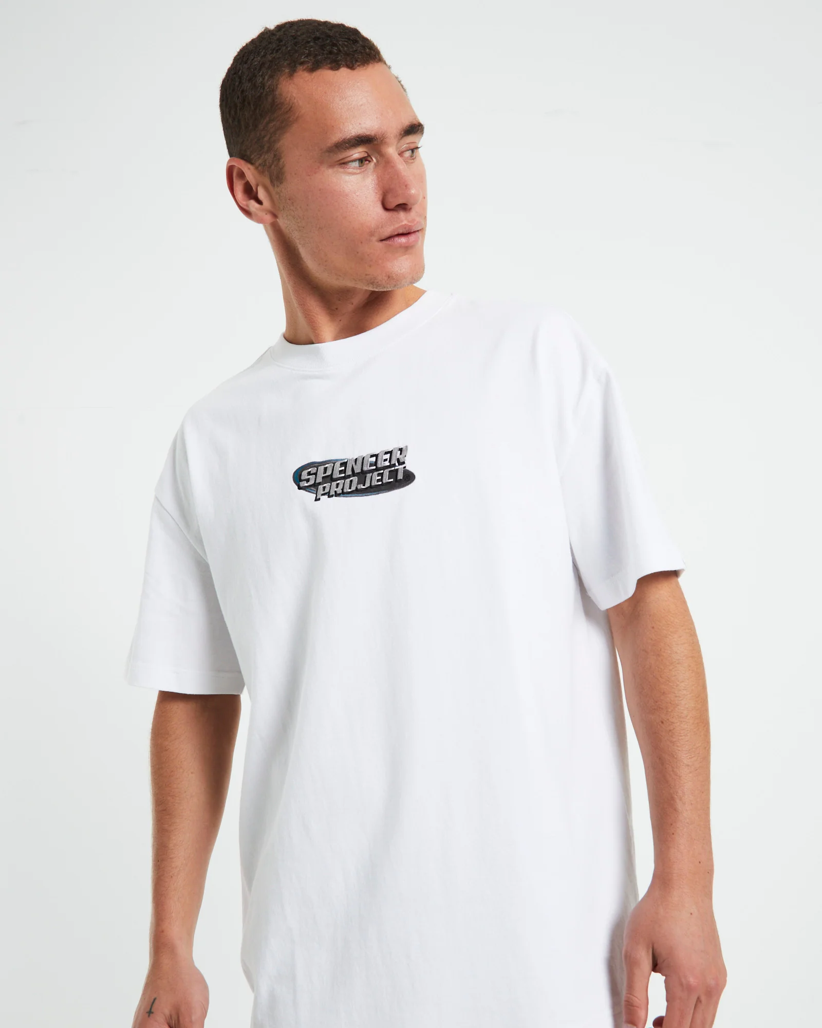 901 Short Sleeve T-Shirt in White - Image 5
