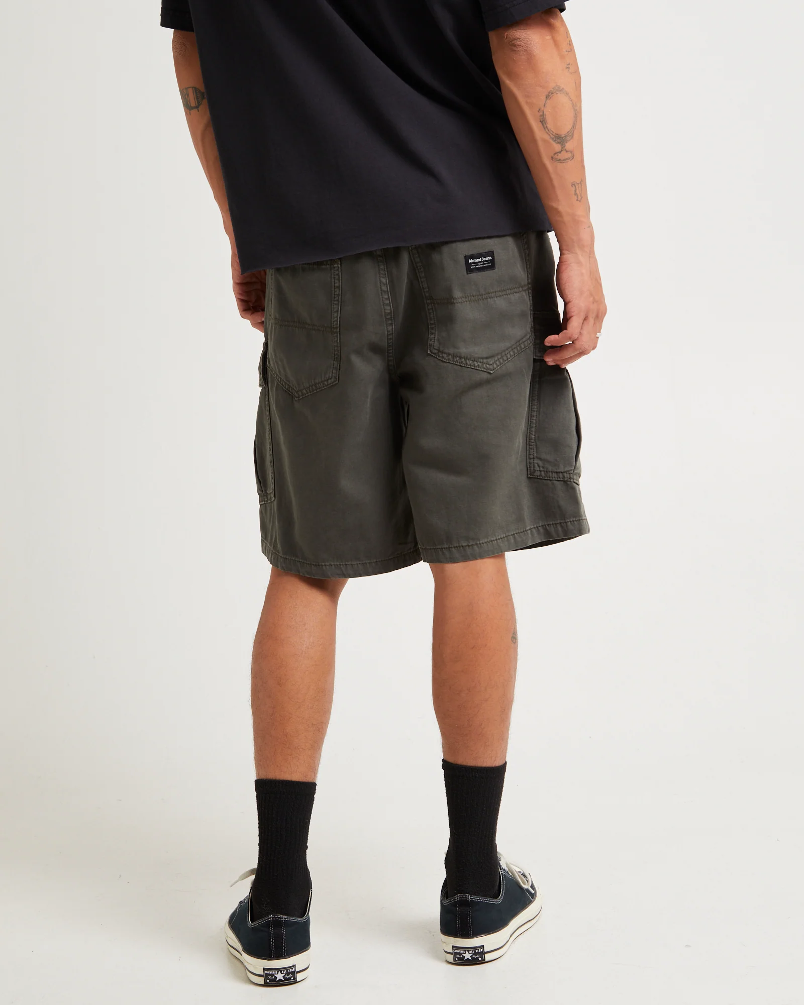 95 Baggy Denim Cargo Shorts - Image 2