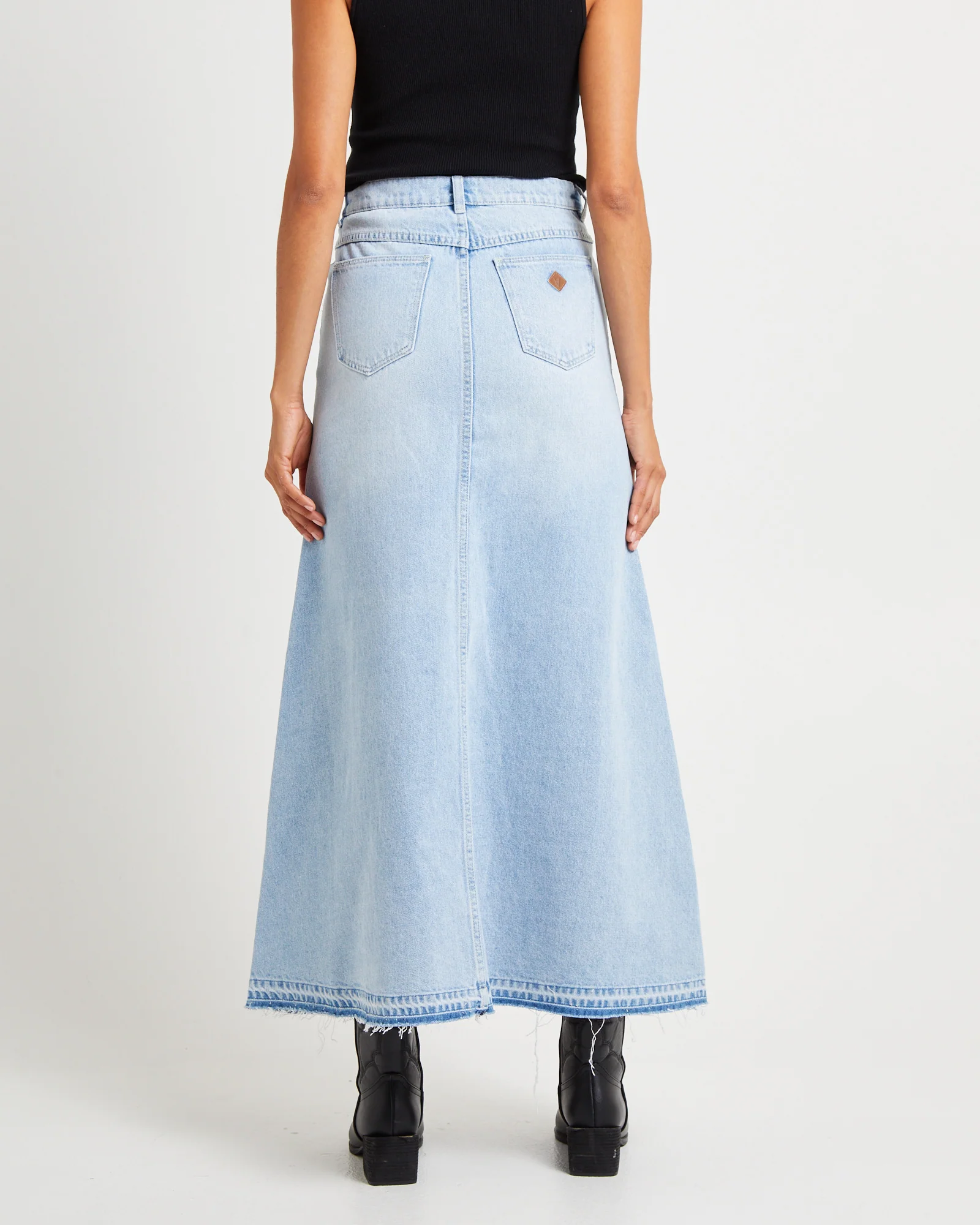 95 Denim Maxi Skirt Gina - Image 2