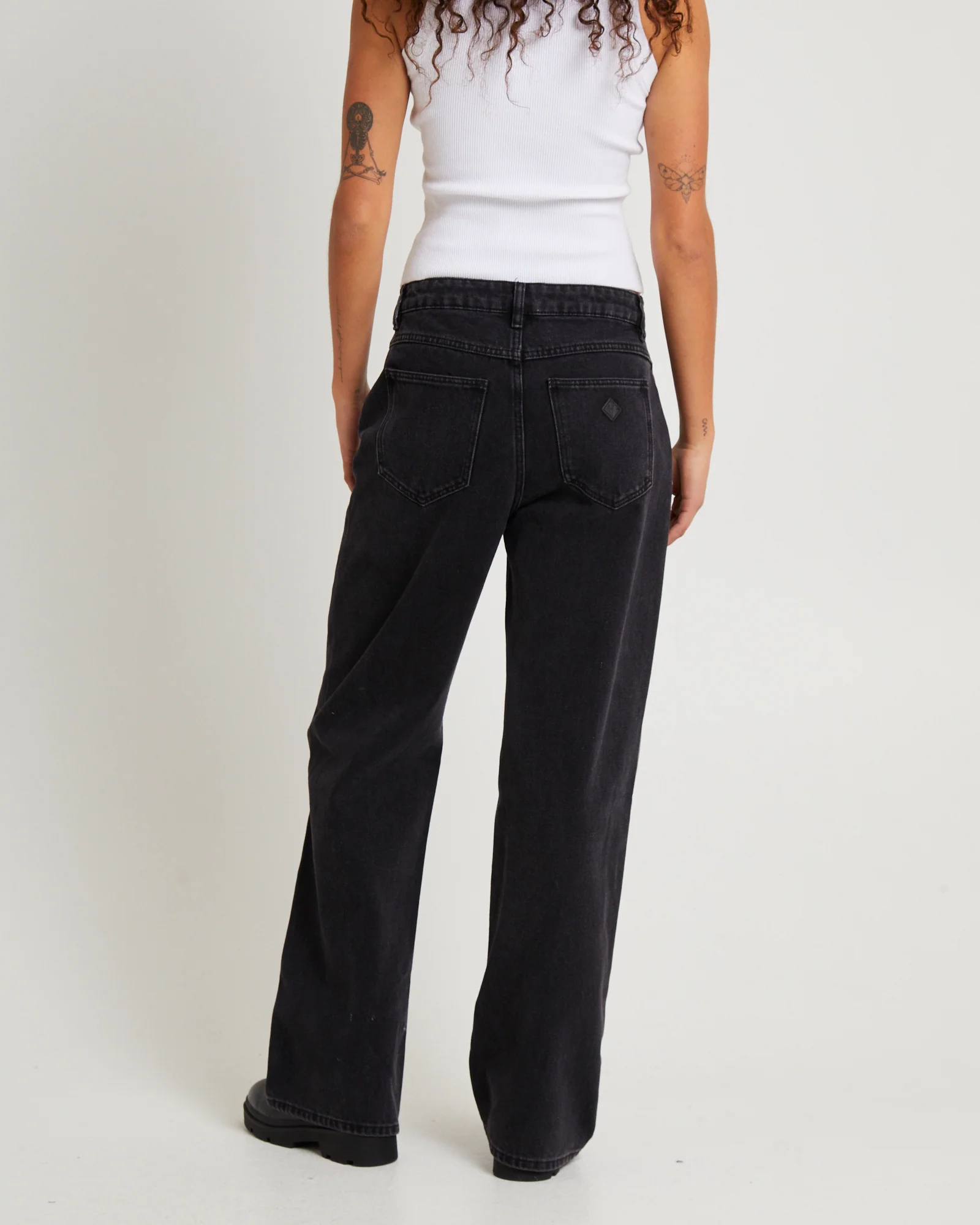95 Mid Baggy Denim Jeans - Image 2