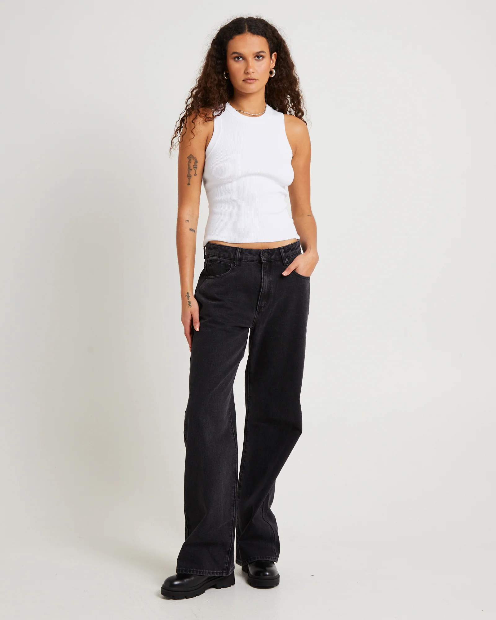 95 Mid Baggy Denim Jeans - Image 3