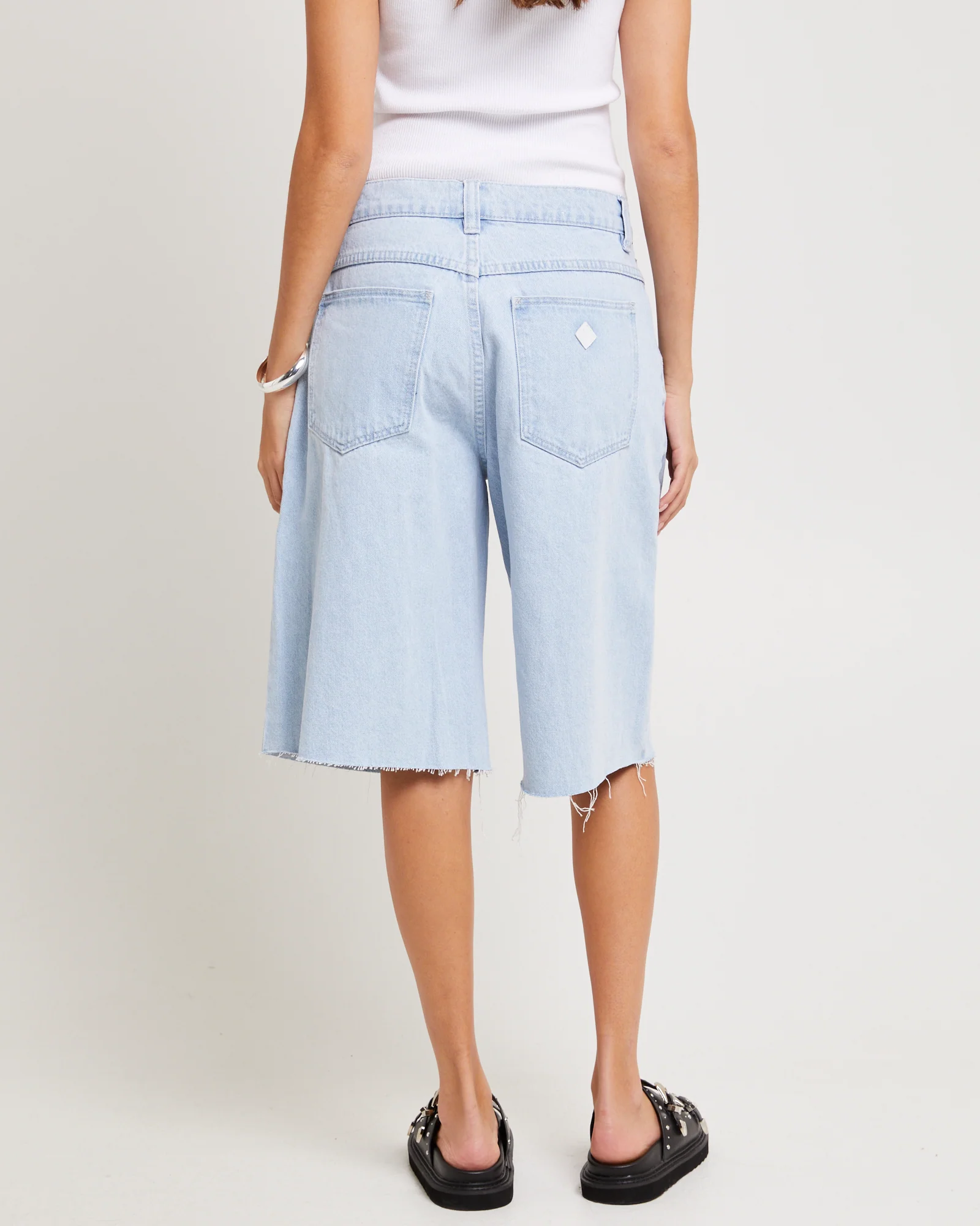 95 Mid Super Baggy Denim Jorts Kate - Image 2