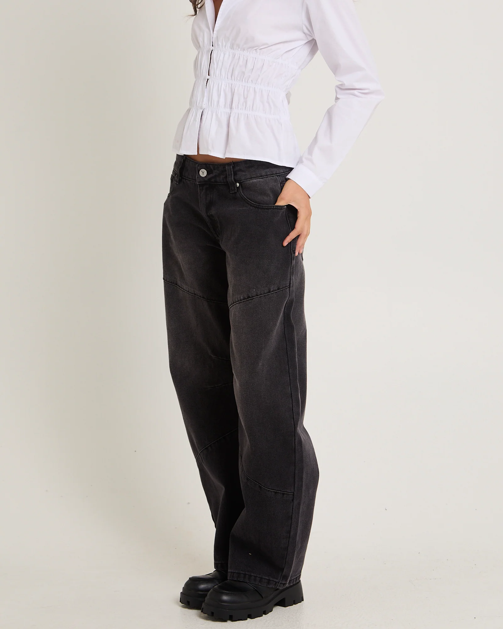 99 Low Barrel Denim Jeans Sophie Worn - Image 7