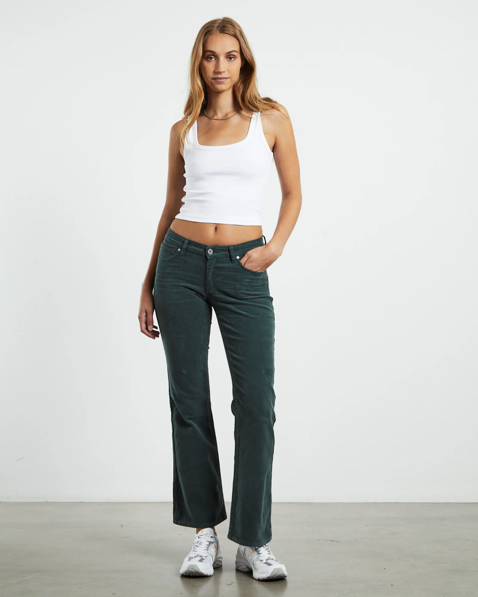 A 99 Low Boot Jeans 90's Green Cord - Image 4