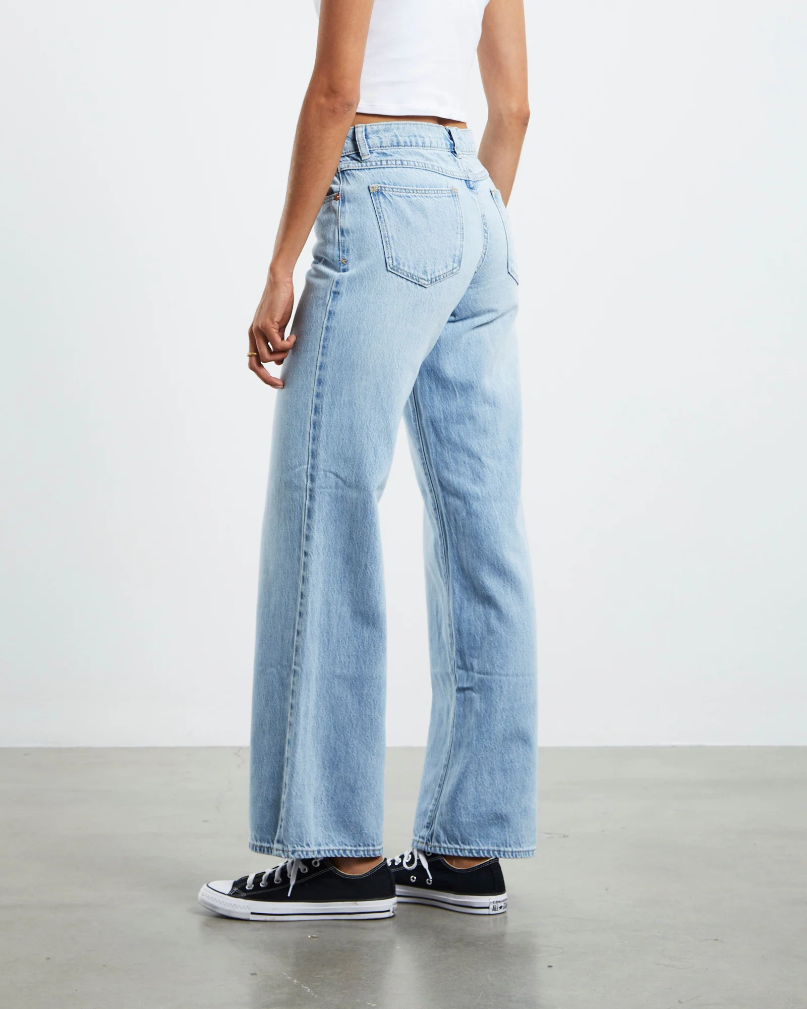A 99 Low & Wide Jeans - Image 3