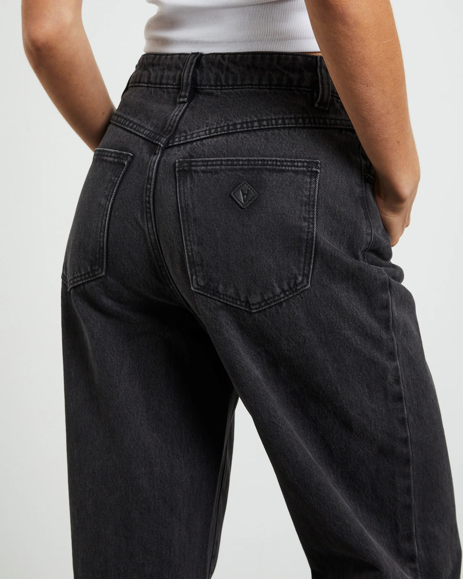 A Carrie Petite Jeans 90210 Black - Image 5