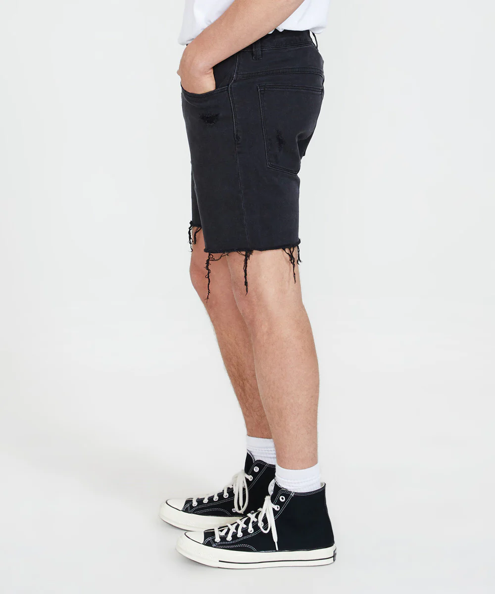 A Cropped Slim Denim Shorts - Image 4