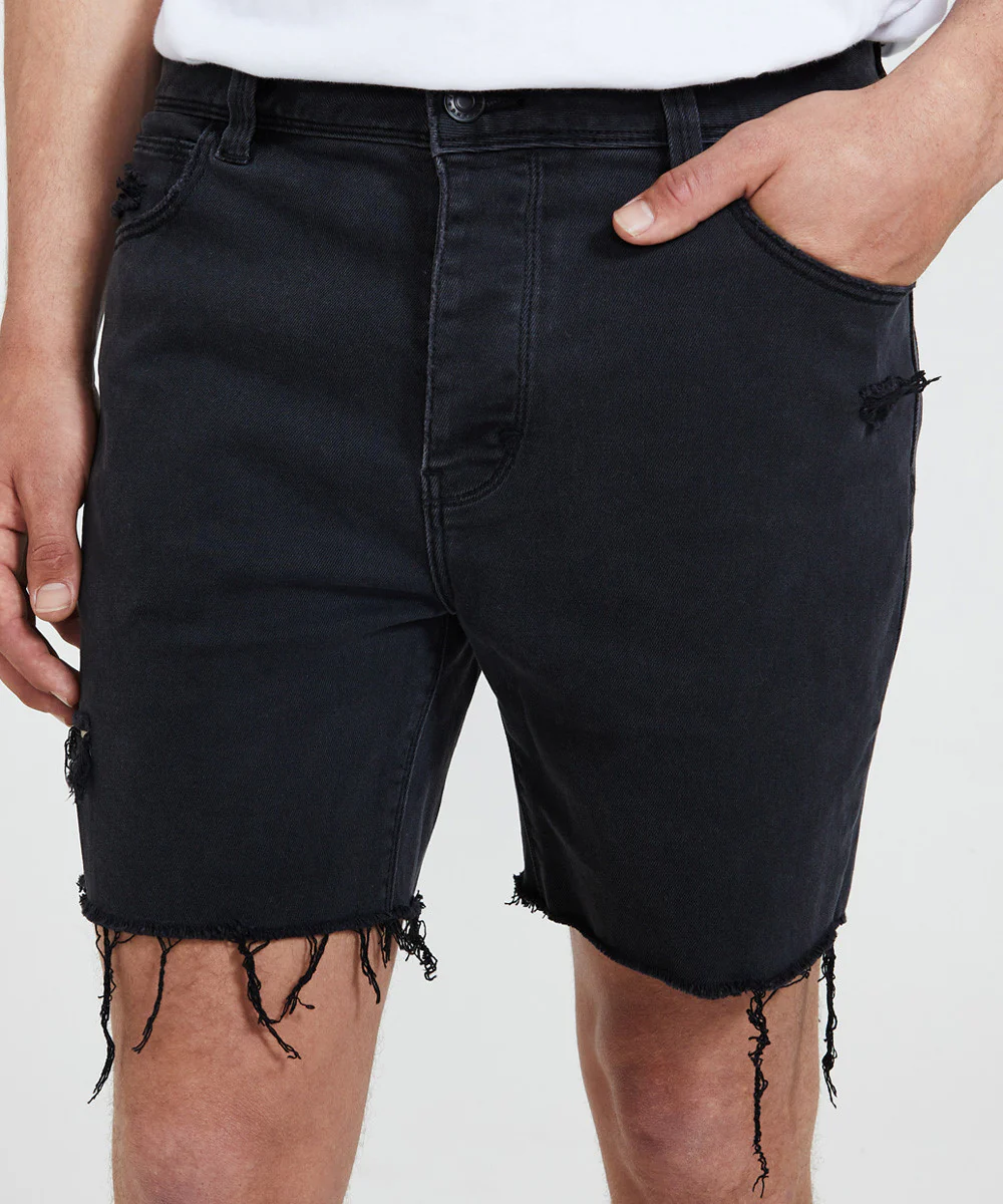 A Cropped Slim Denim Shorts - Image 5