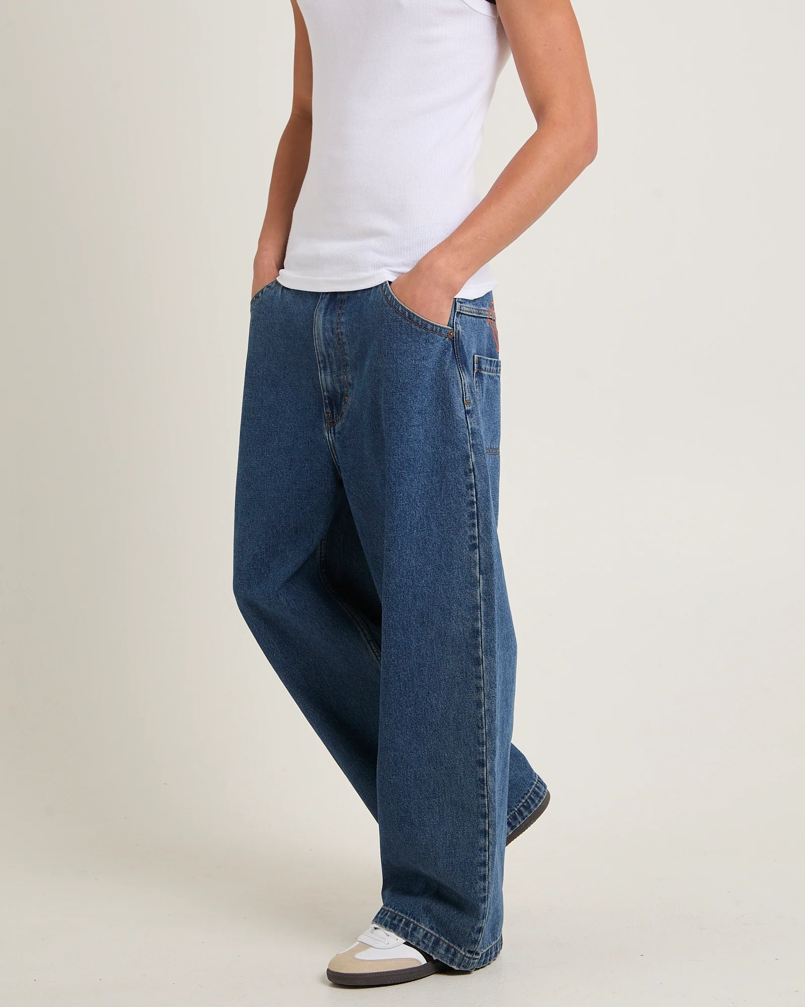 A7 Mega Baggy Gavin Jeans - Image 4