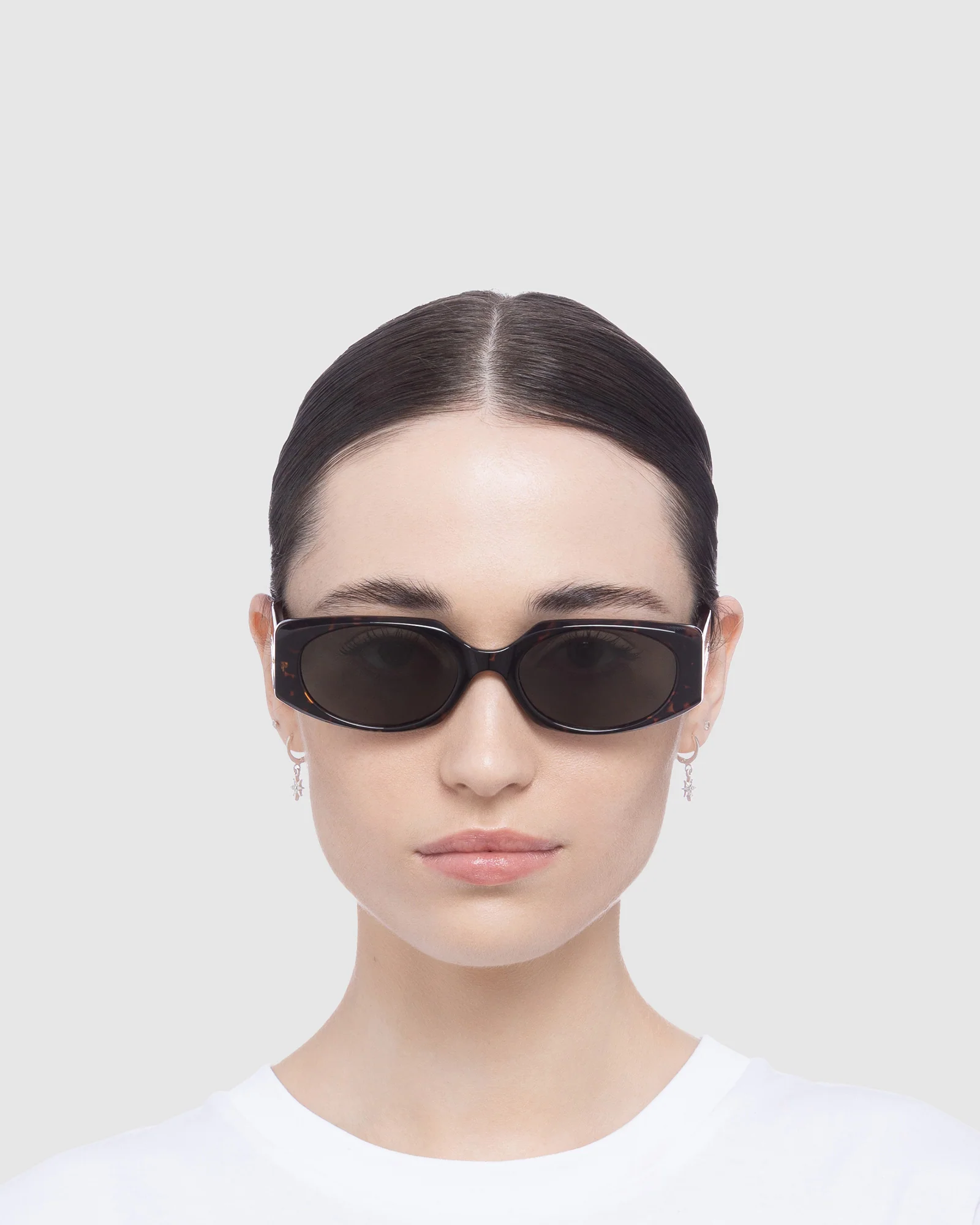 Afends X Le Specs Persona Sunglasses Tort - Image 4