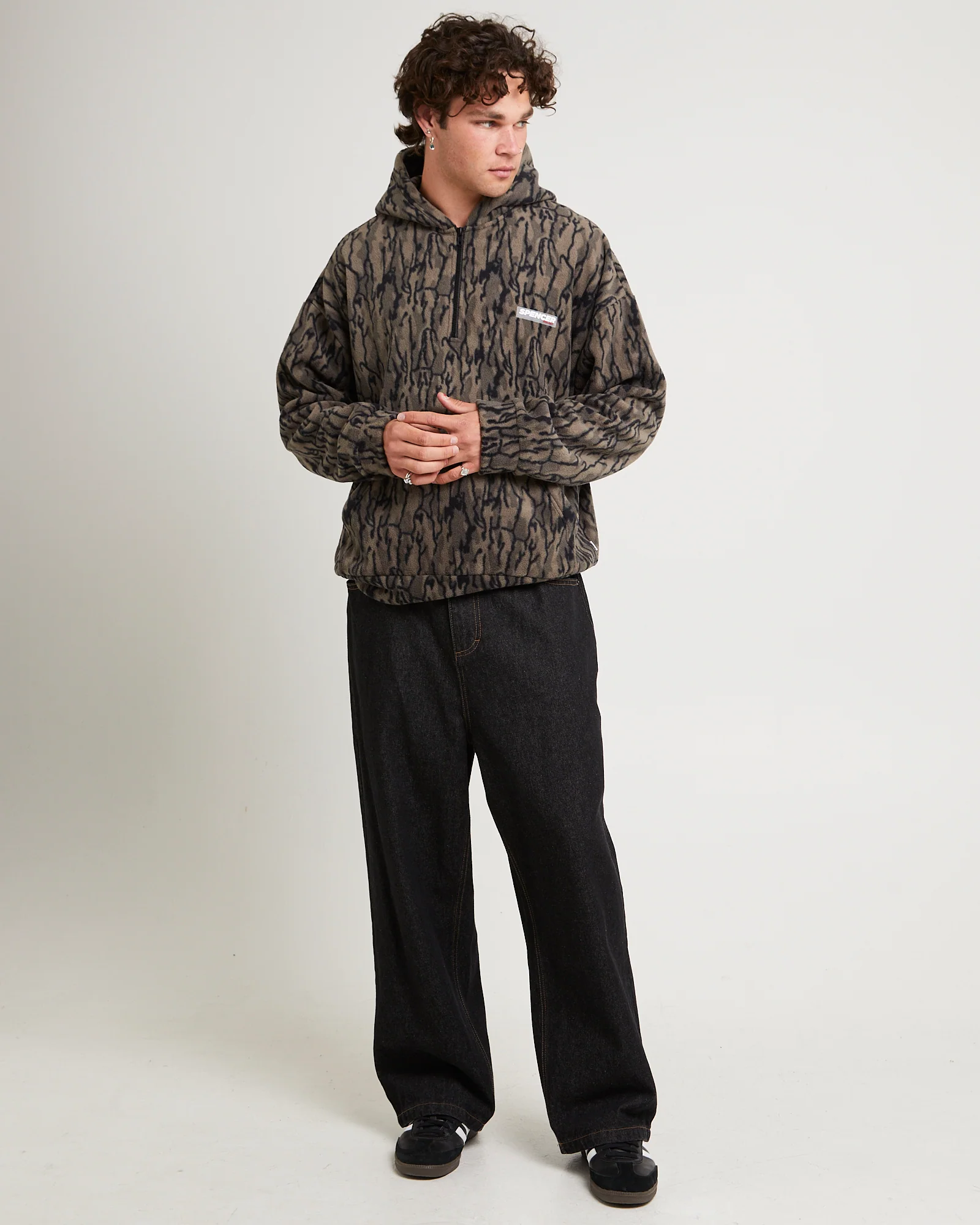 Alaska 1/4 Zip Hoodie - Image 3
