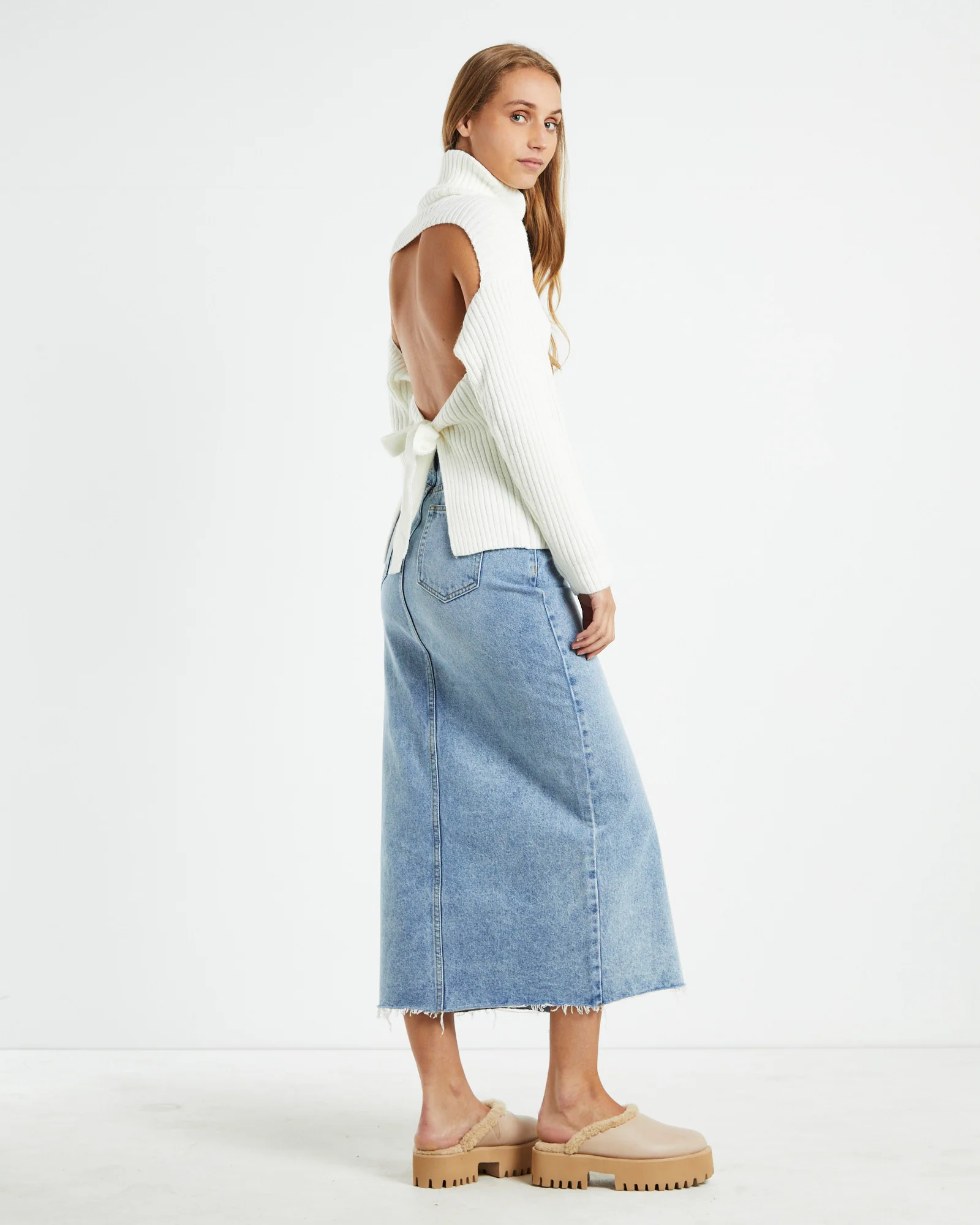 Amina Tie Back Boxy Knit Jumper White - Image 4