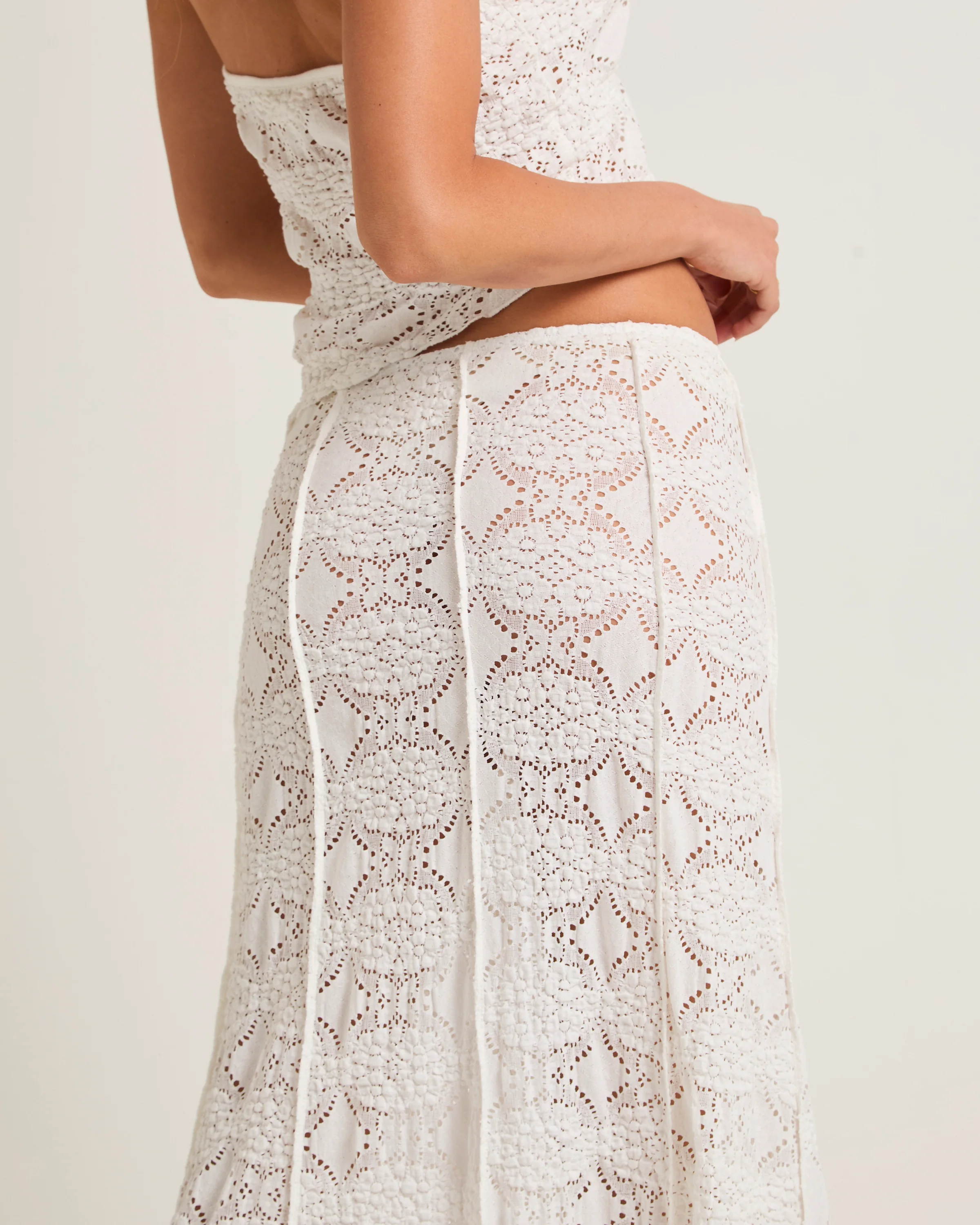 Amore Asymmetrical Textured Maxi Skirt - Image 5