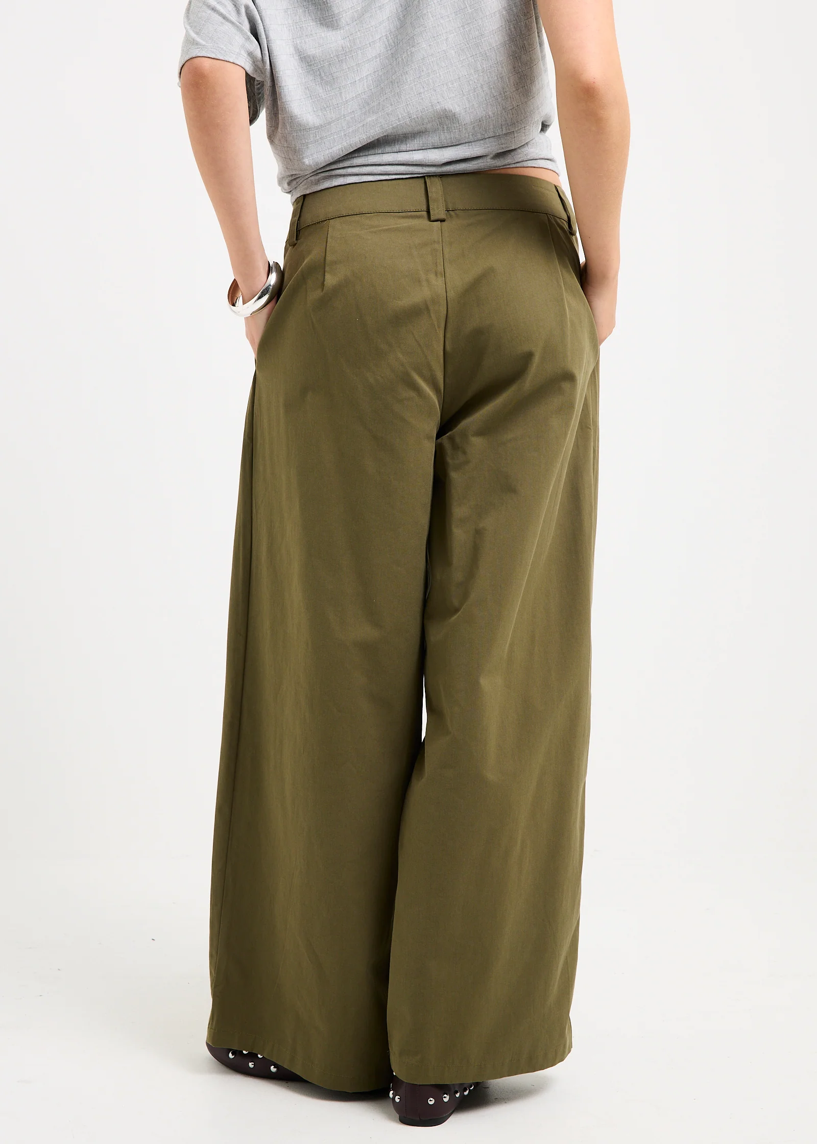 Annika Pleat Pants - Image 4