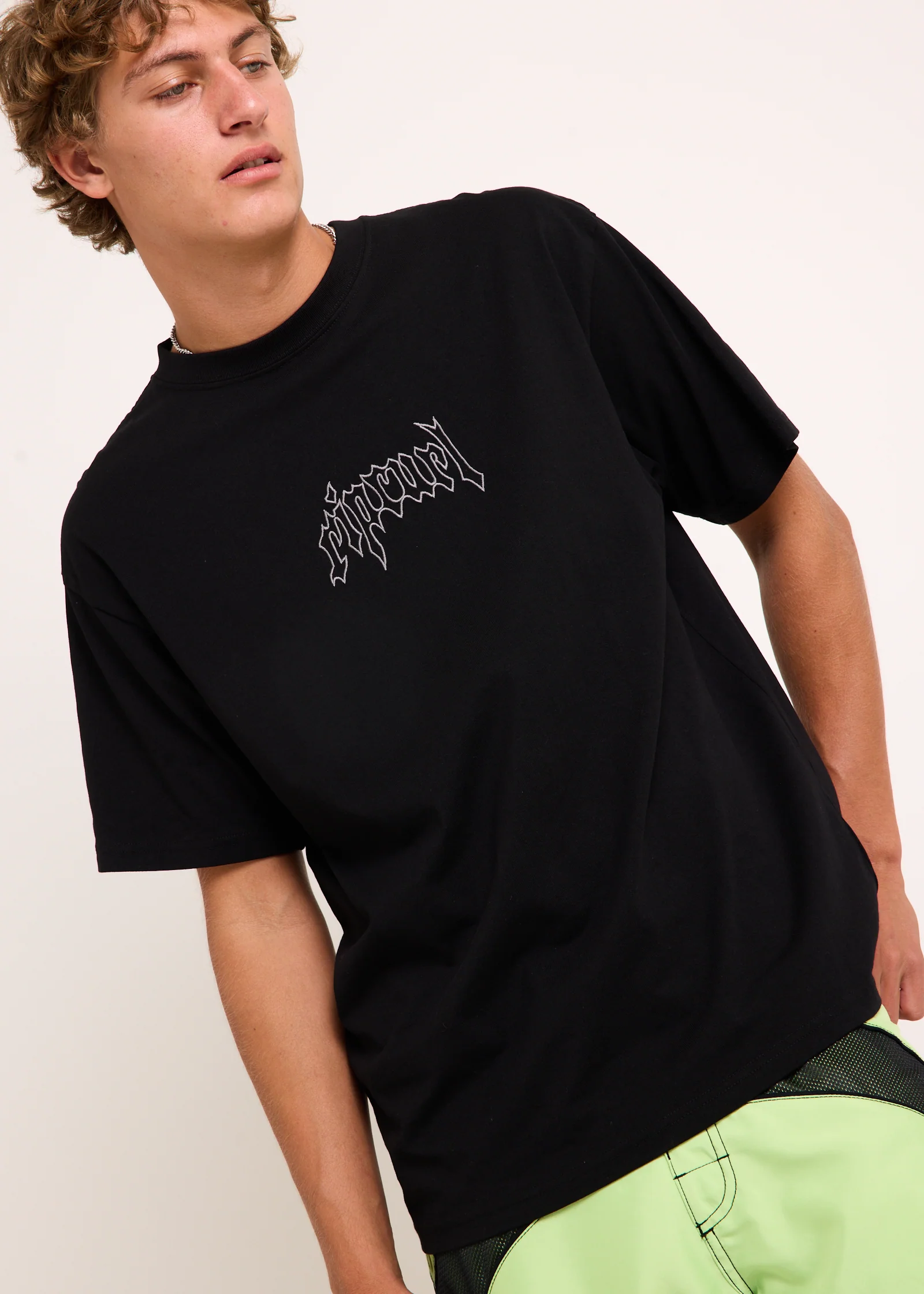 Archive Goth Embroidery T-Shirt - Image 5