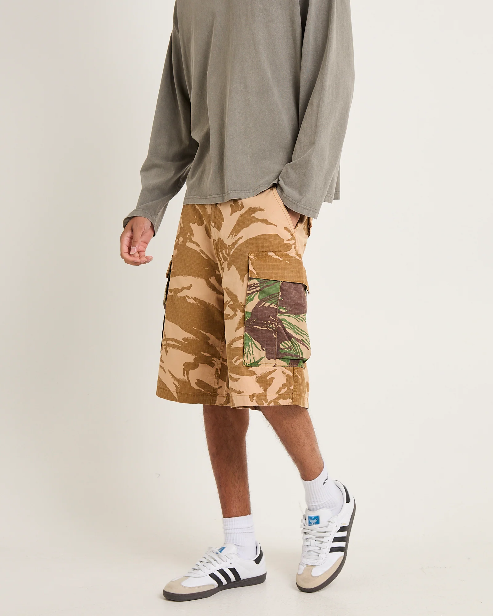 Arts & Crafts Cargo Shorts - Image 4