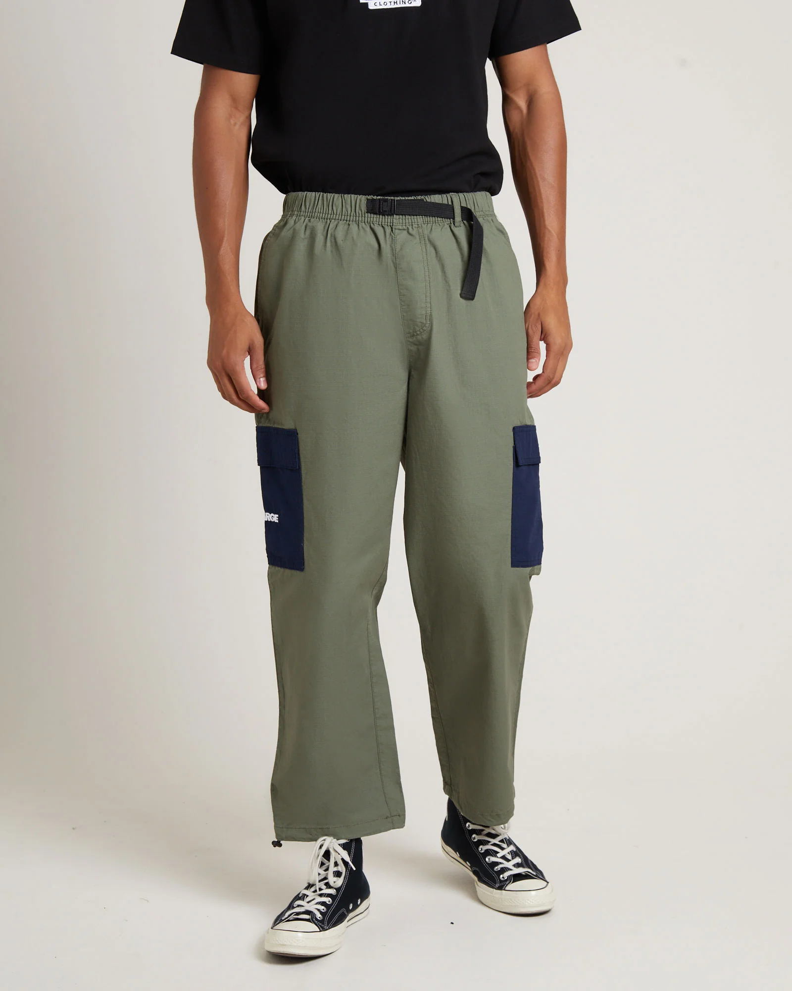 Ascend Cargo Pants in Green - Image 4