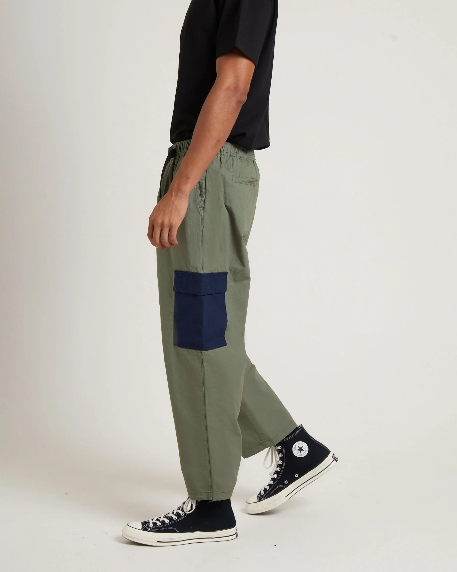 Ascend Cargo Pants in Green - Image 5
