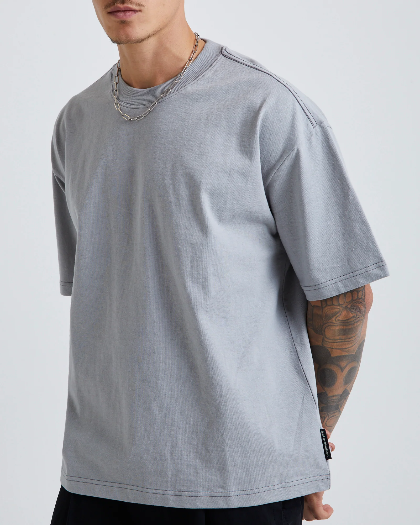Aspect Crop T-Shirt - Image 5