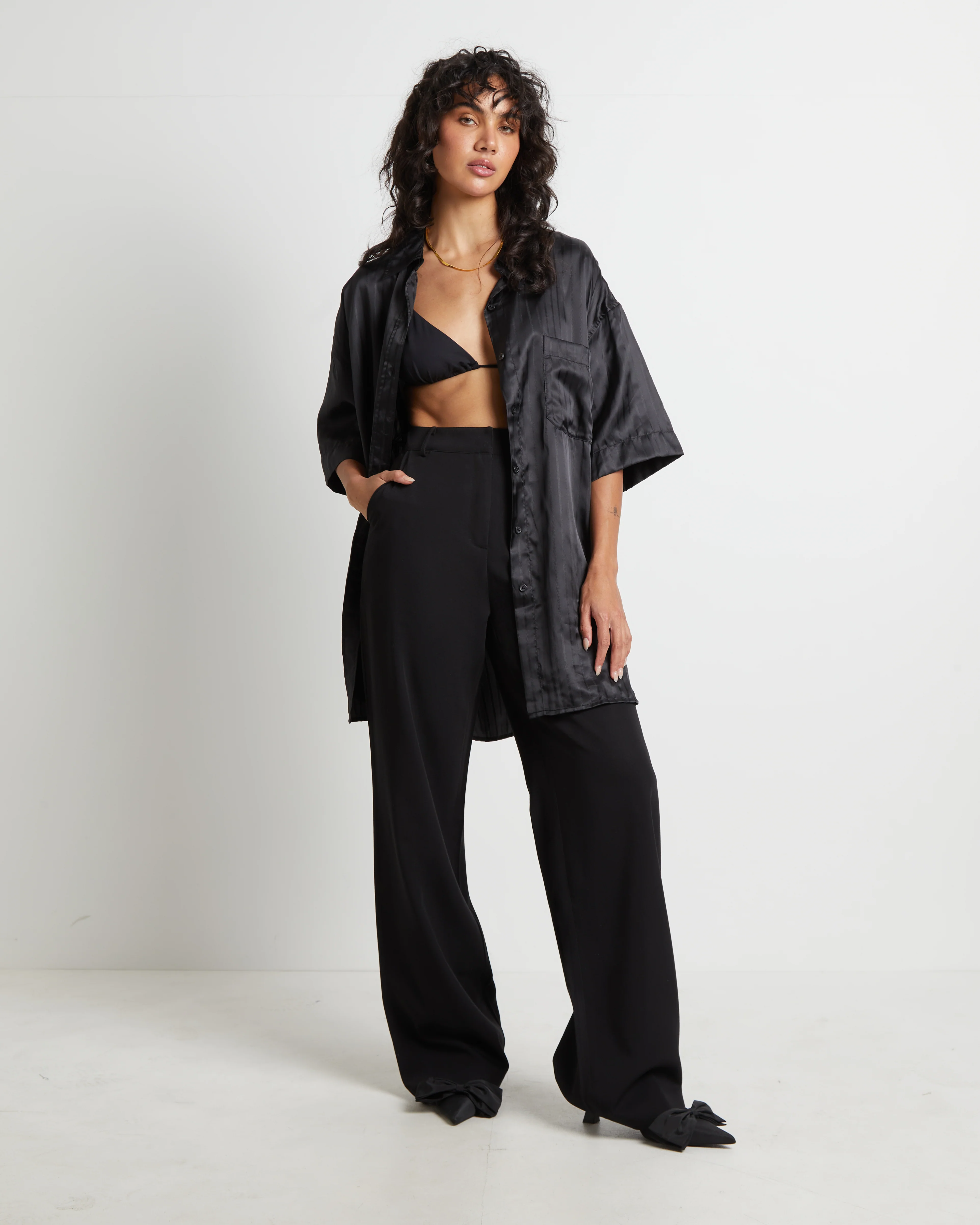 Barrett Short Sleeve Shirt in Black Stripe - Image 3