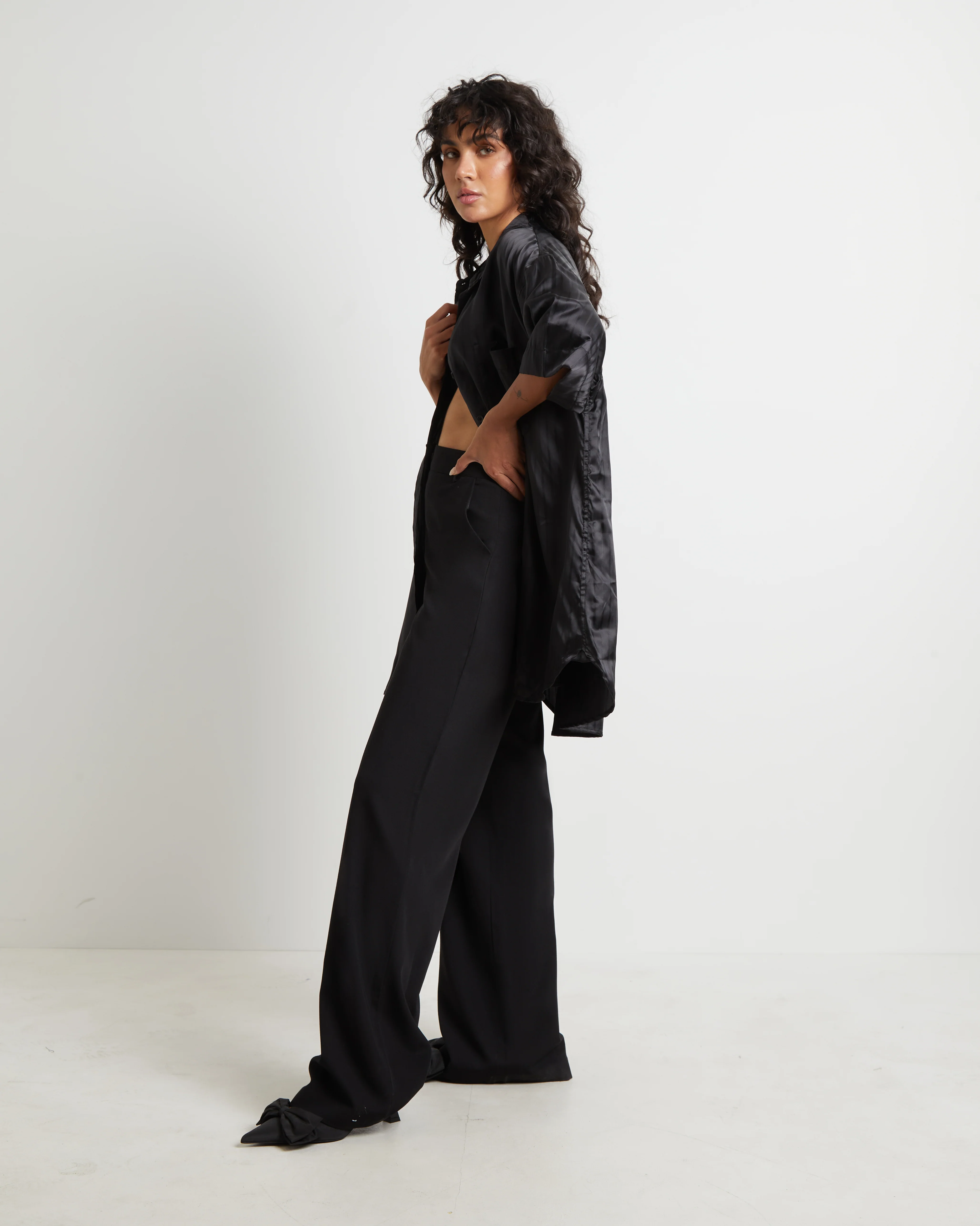 Barrett Short Sleeve Shirt in Black Stripe - Image 4