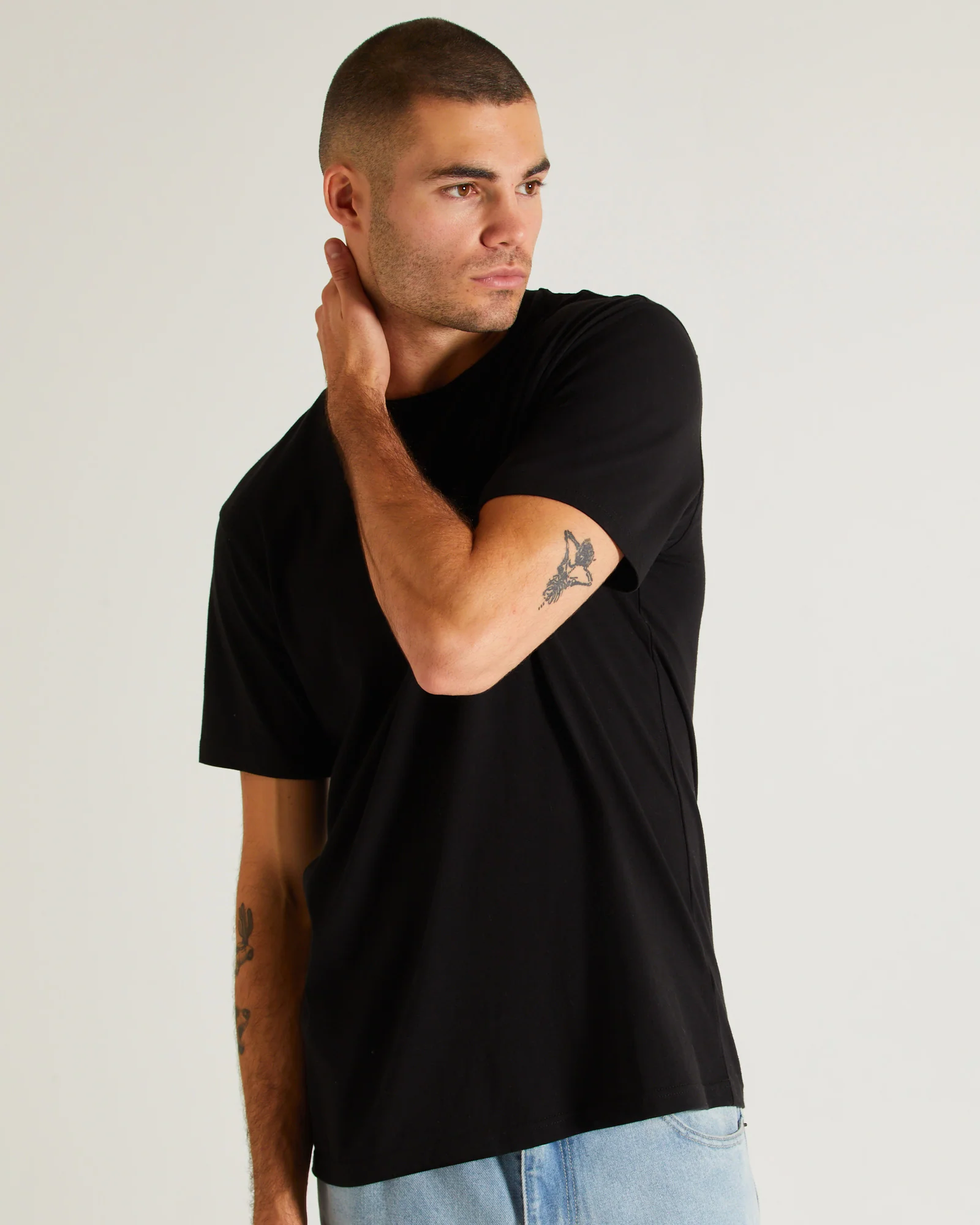 Basic Crew Neck Short Sleeve T-Shirt - Image 5