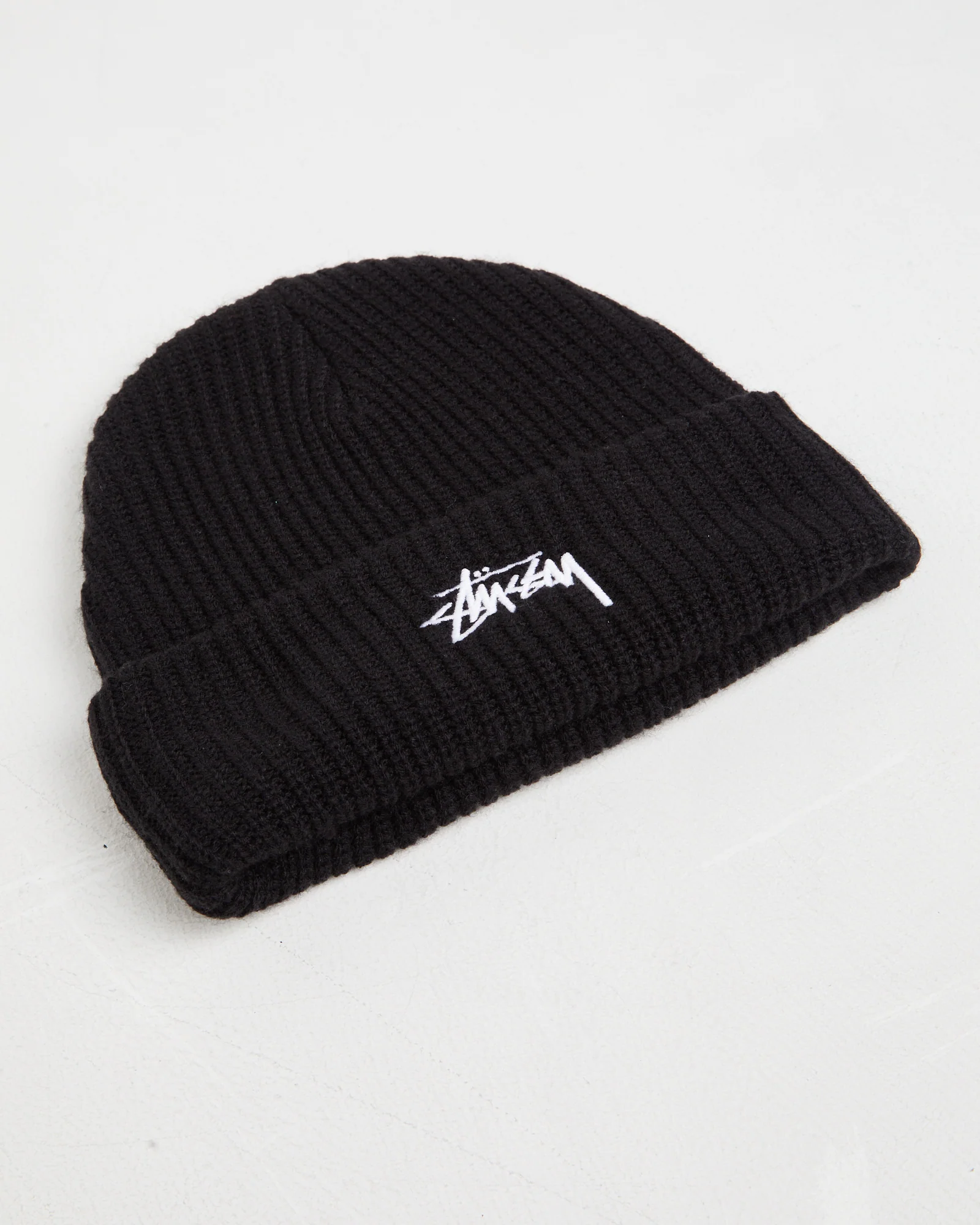 Basic Cuff Beanie Black - Image 4
