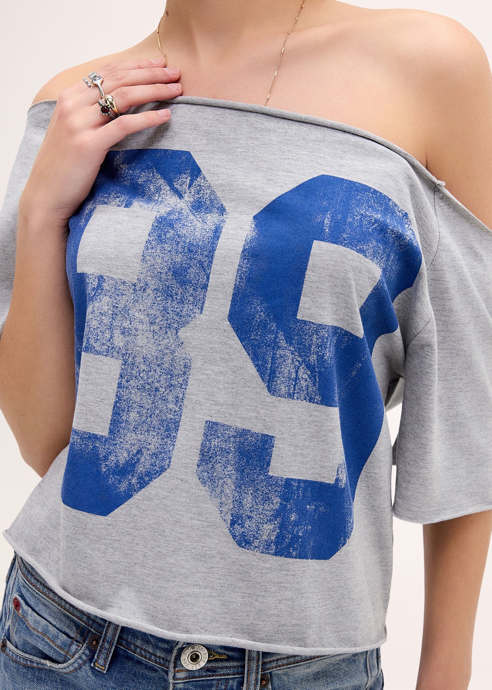 BDG 89 Slash Neck Off-Shoulder T-Shirt - Image 2