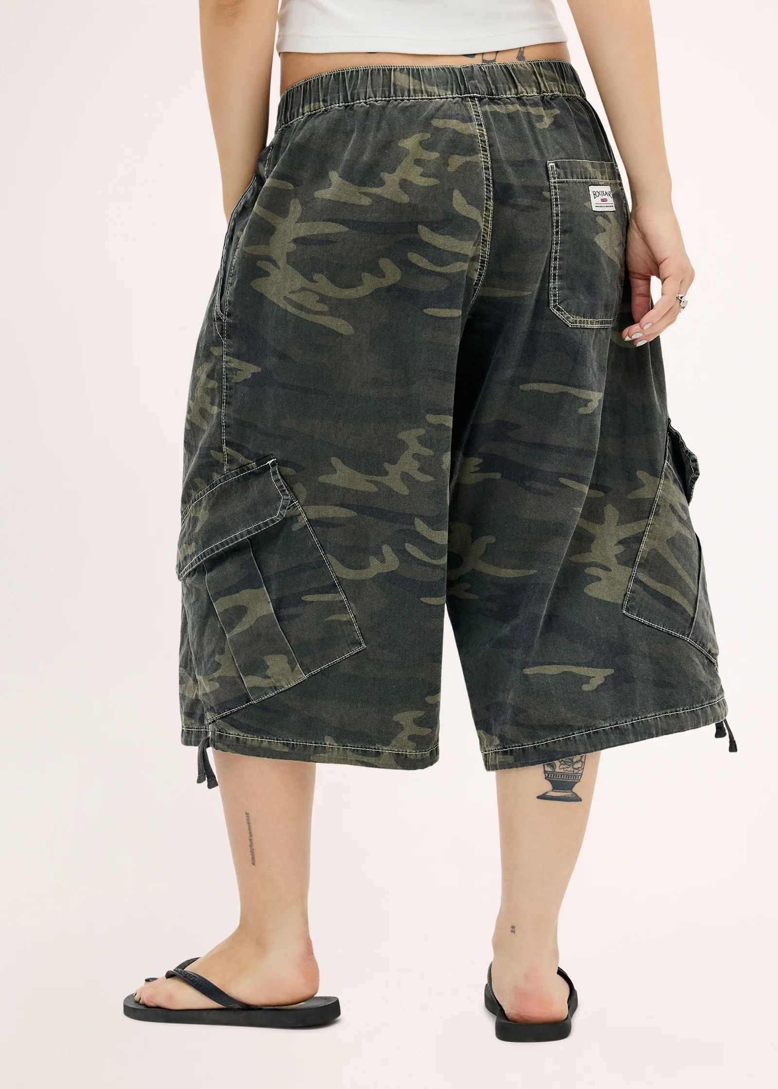 BDG Dallas Camo Crop Trousers - Image 3
