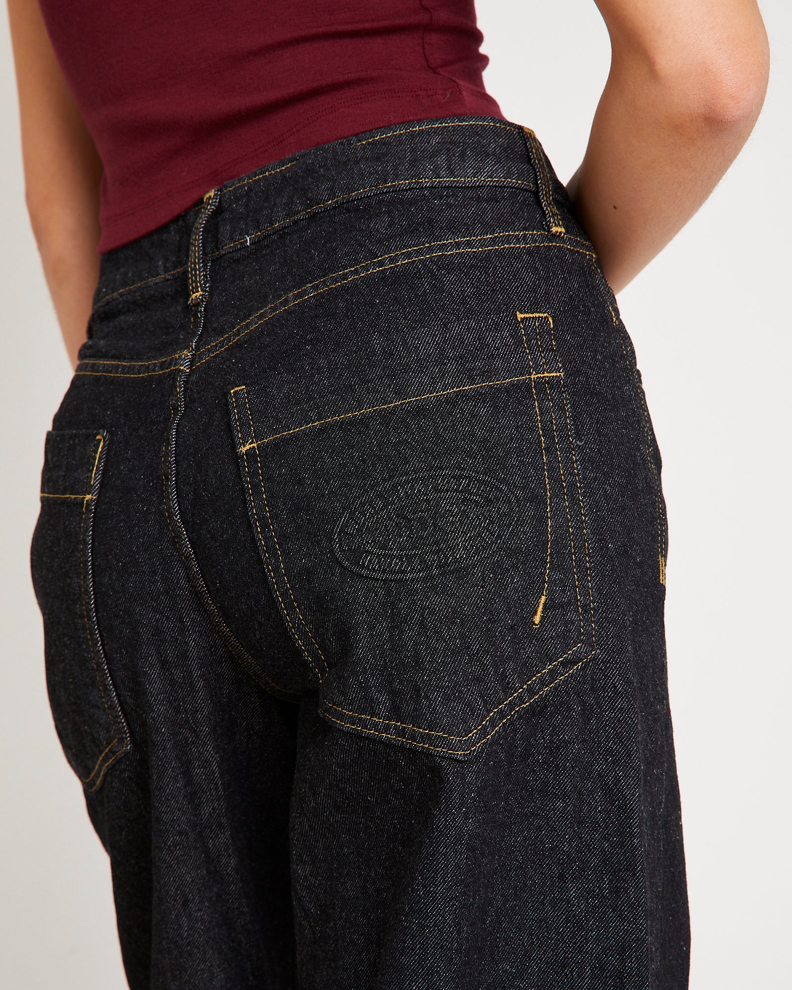 BDG Jaya Baggy Denim Jeans - Image 5