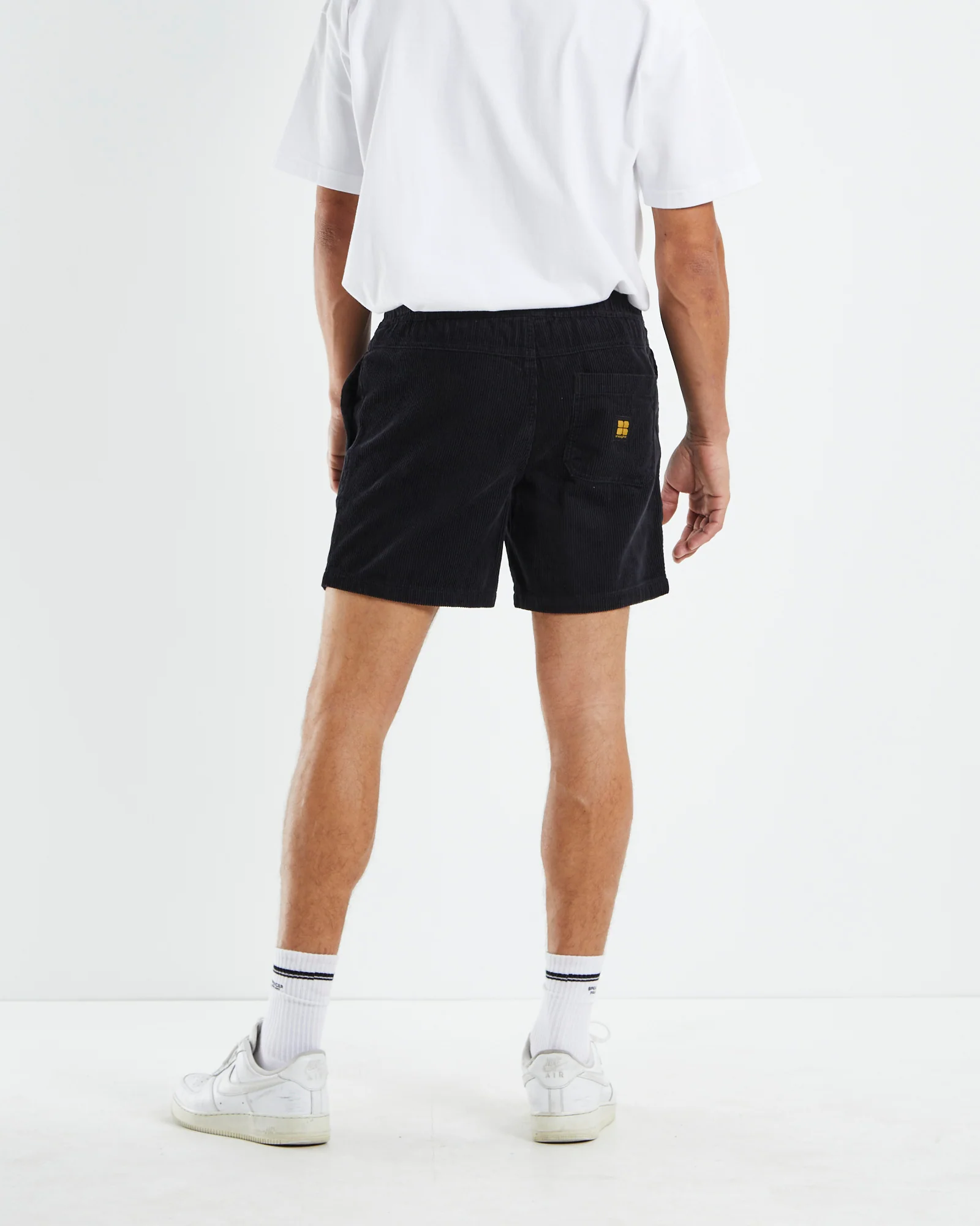 Bedford Cord Shorts Black - Image 2