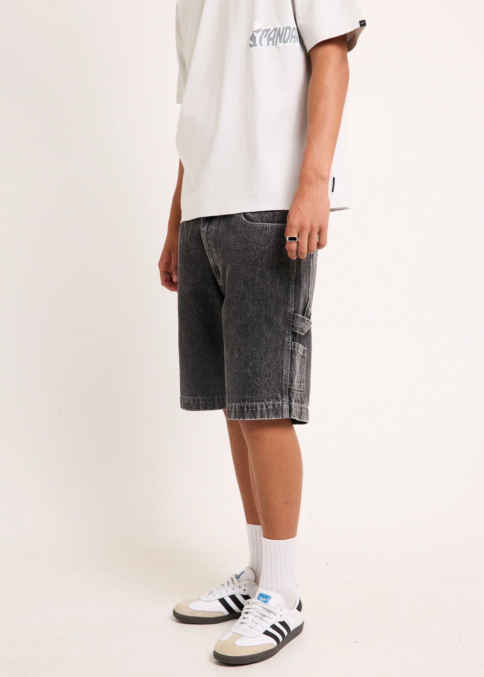 Belambi Y2K Carpenter Jorts - Image 4