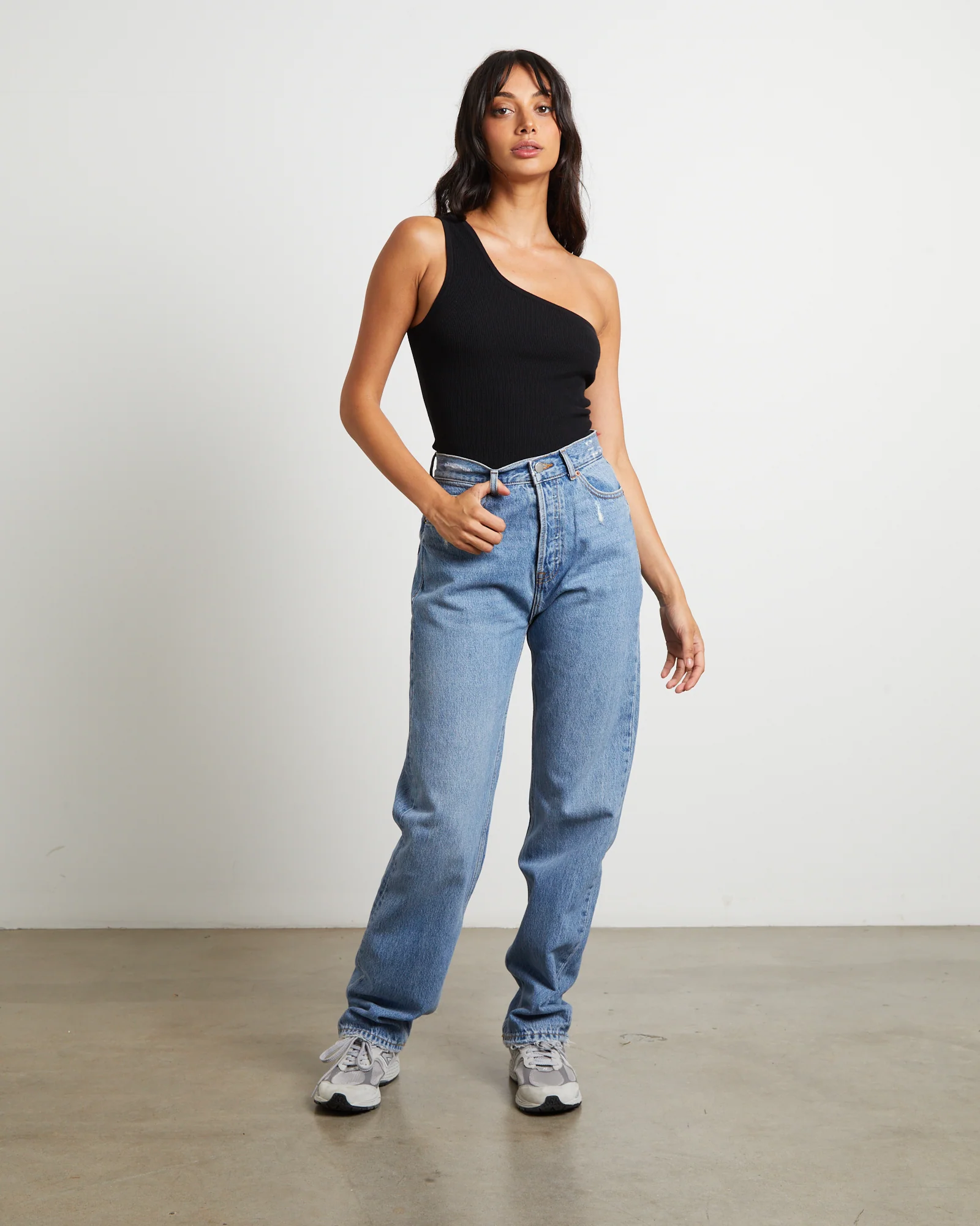 Beth Denim Jeans Jay Worn Hem - Image 3