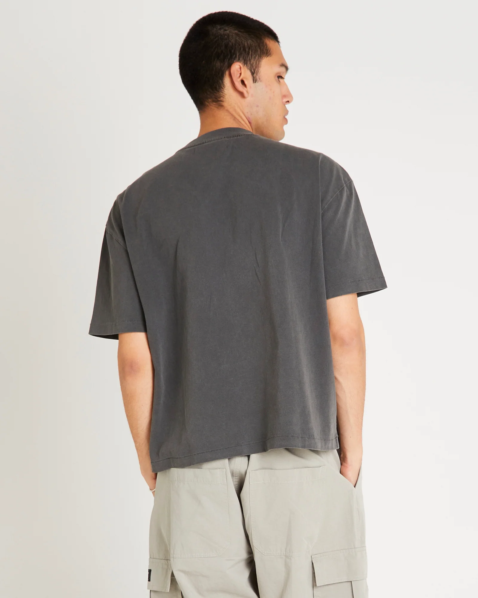 Bets Super Cropped T-Shirt - Image 3