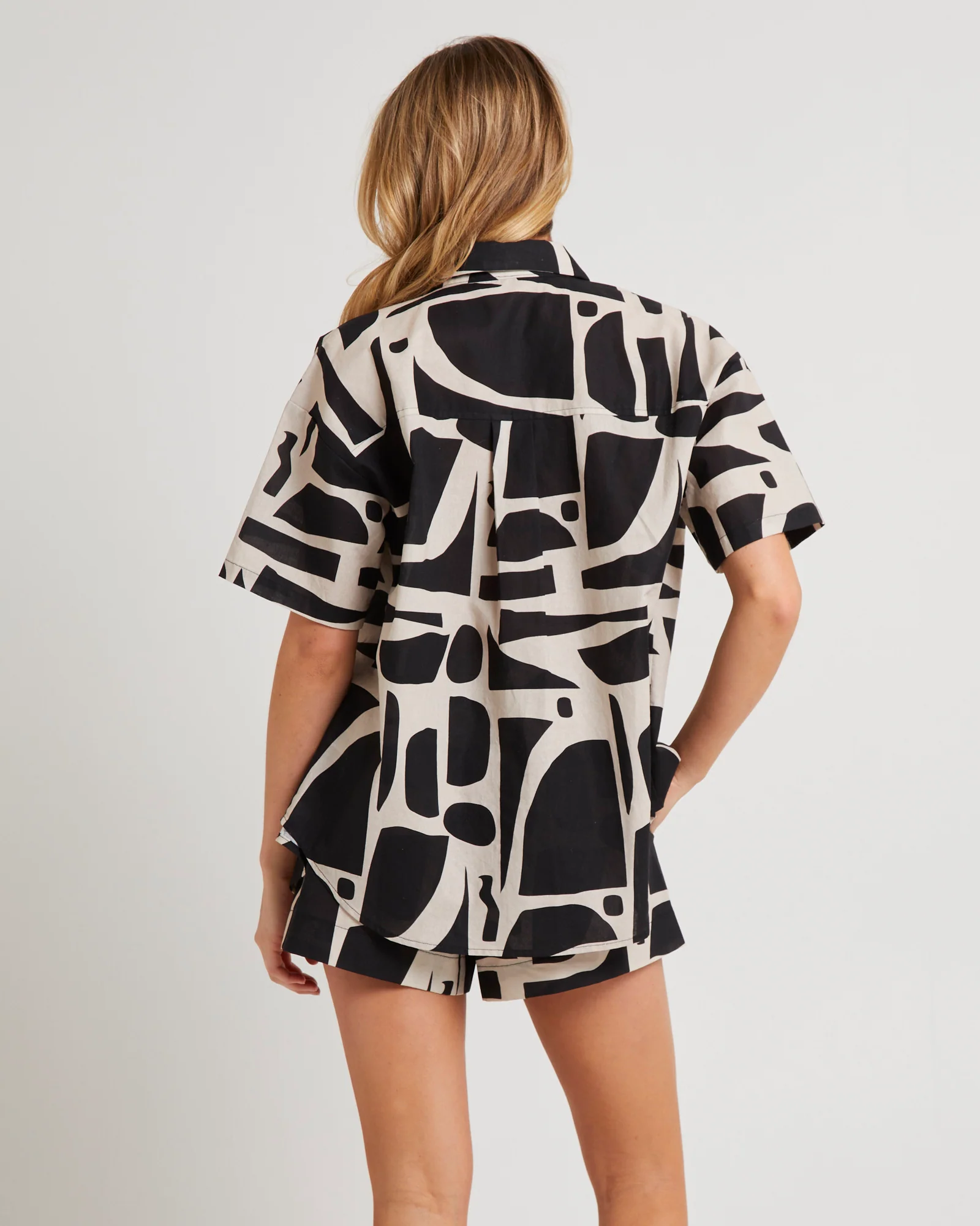 Bindi Contrast Shirt - Image 2