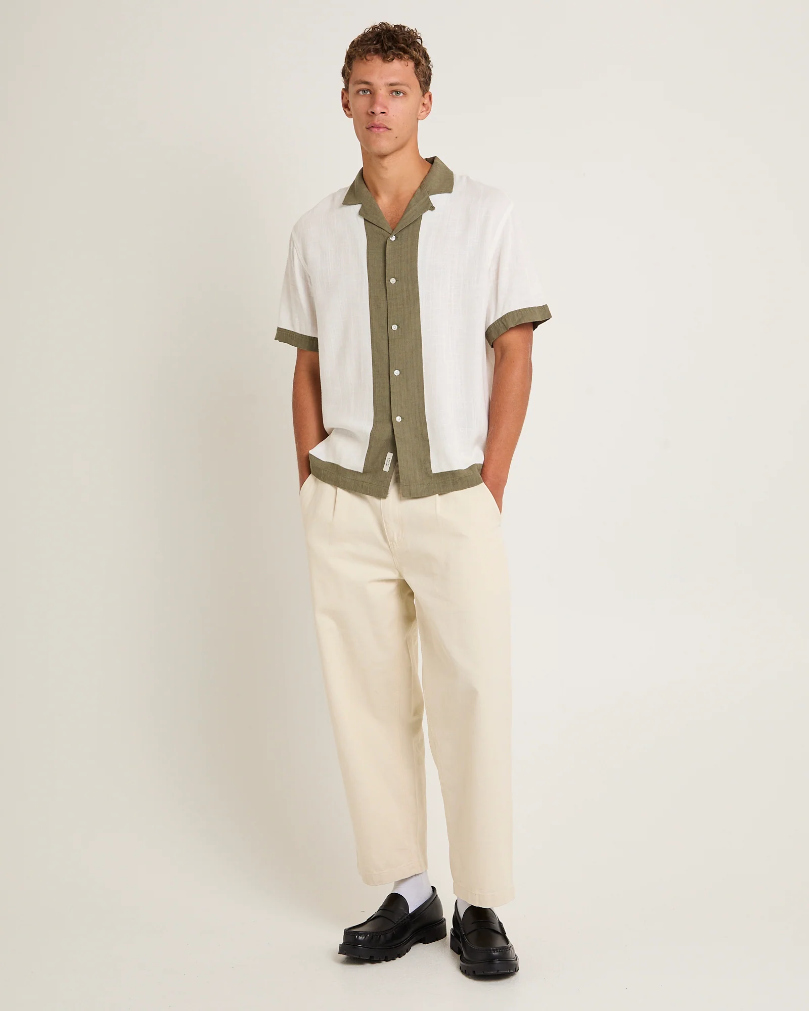 Border Linen Short Sleeve Resort Shirt - Image 3