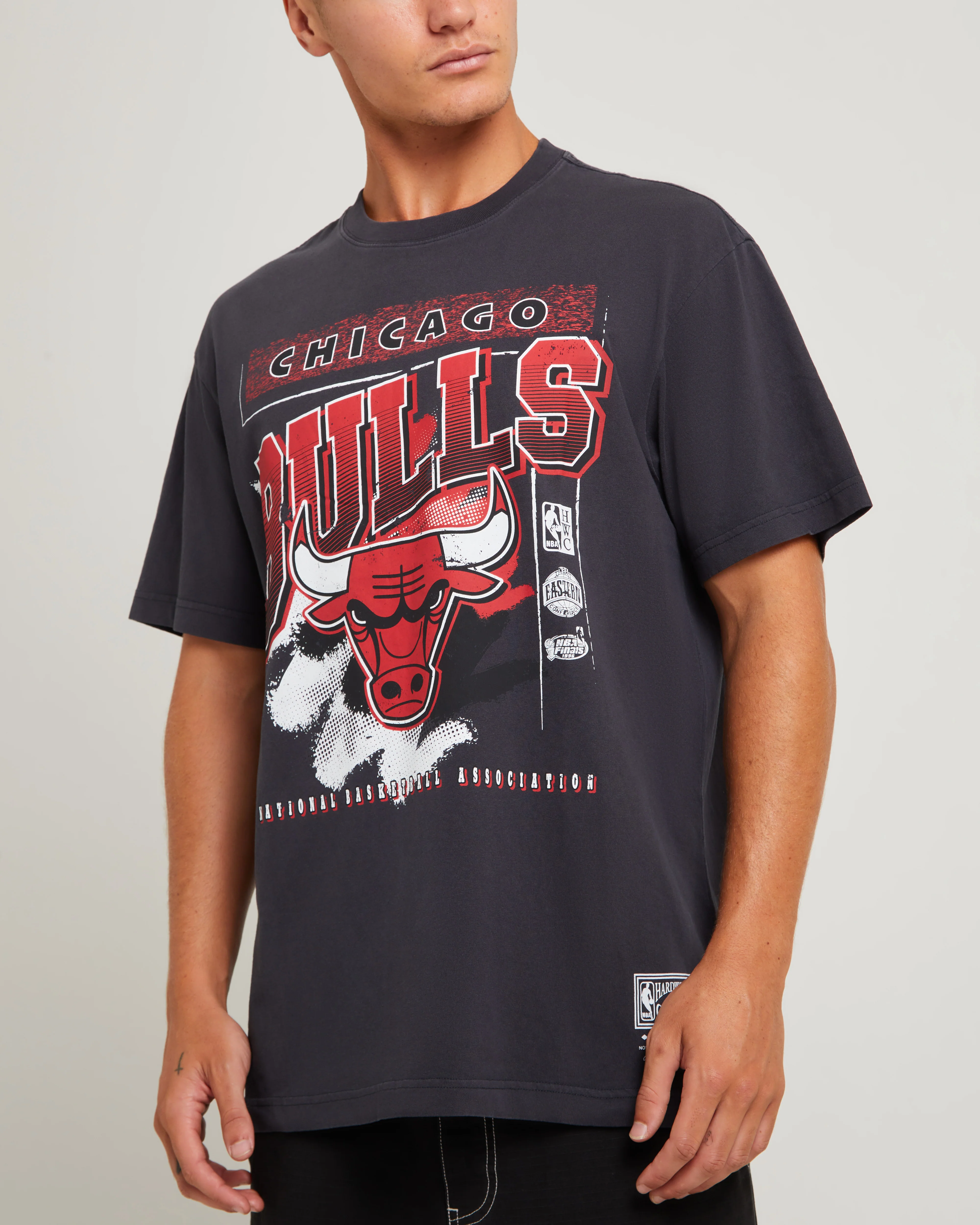 Brush Off 2.0 Bulls Short Sleeve T-Shirt Faded Black - Image 5
