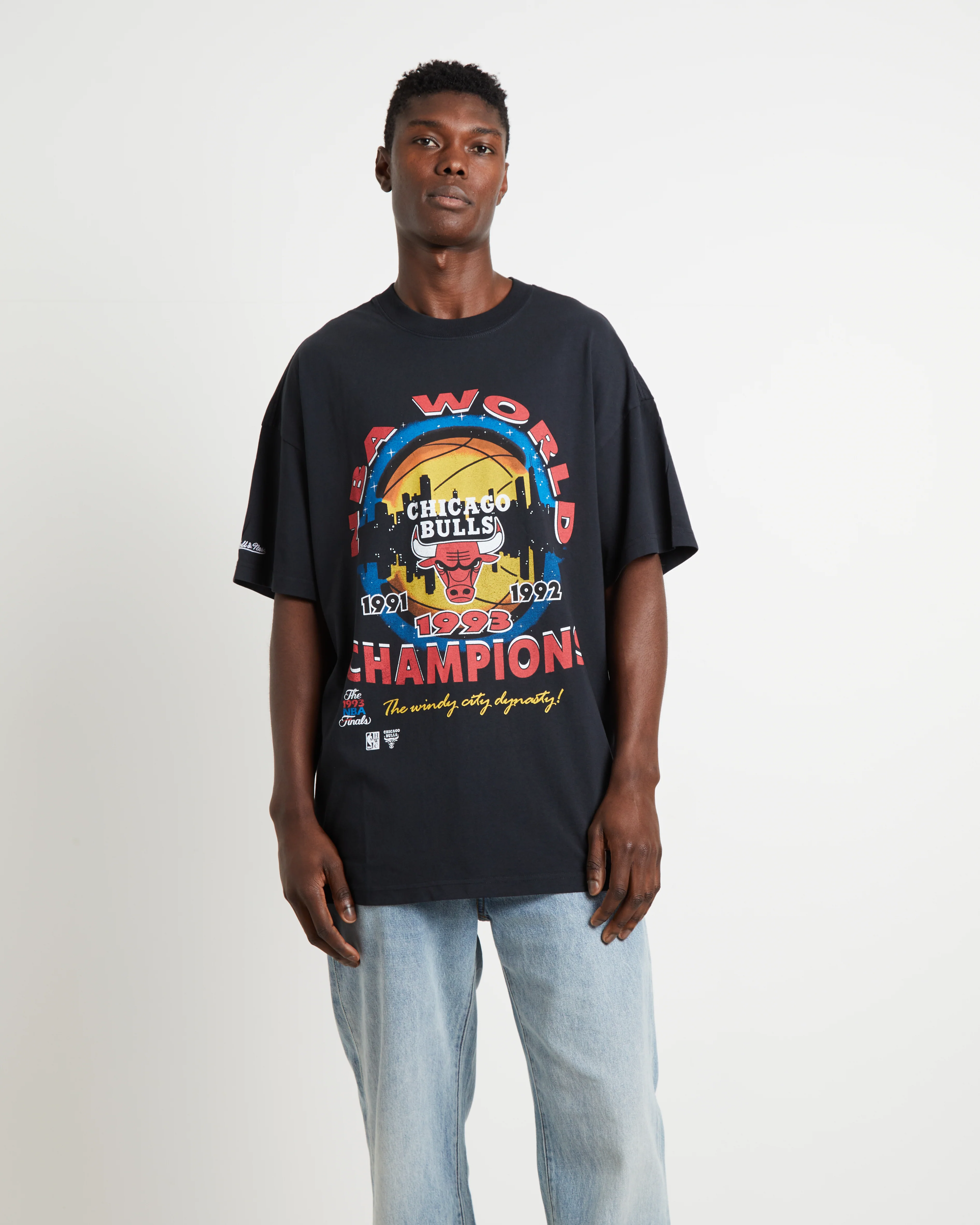Bulls Finals Champions Short Sleeve T-Shirt in Faded Black
