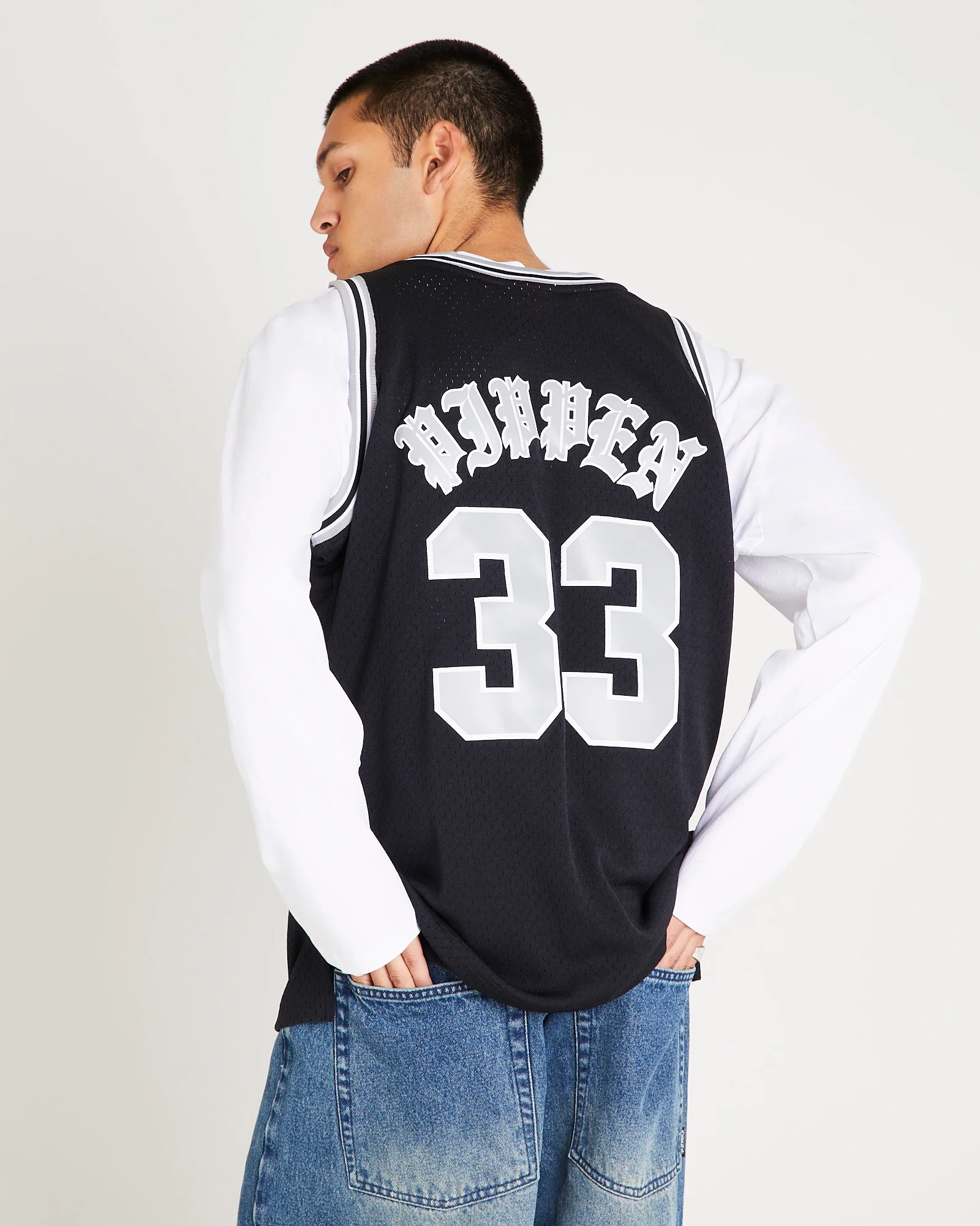 Scottie Pippen Chicago Bulls Are Back Swingman Jersey - Image 2