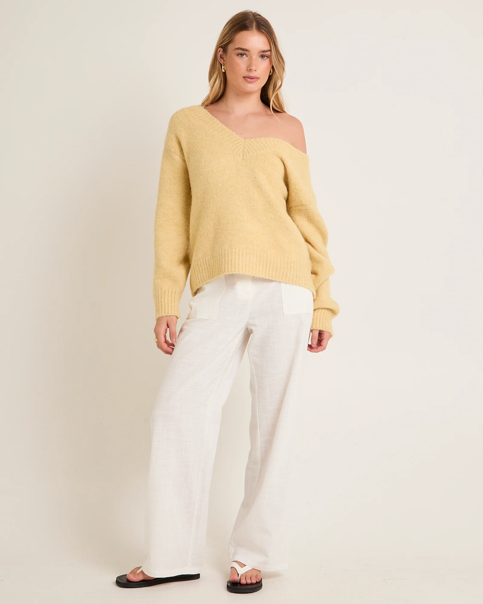 Capri V Neck Knit Jumper - Image 3