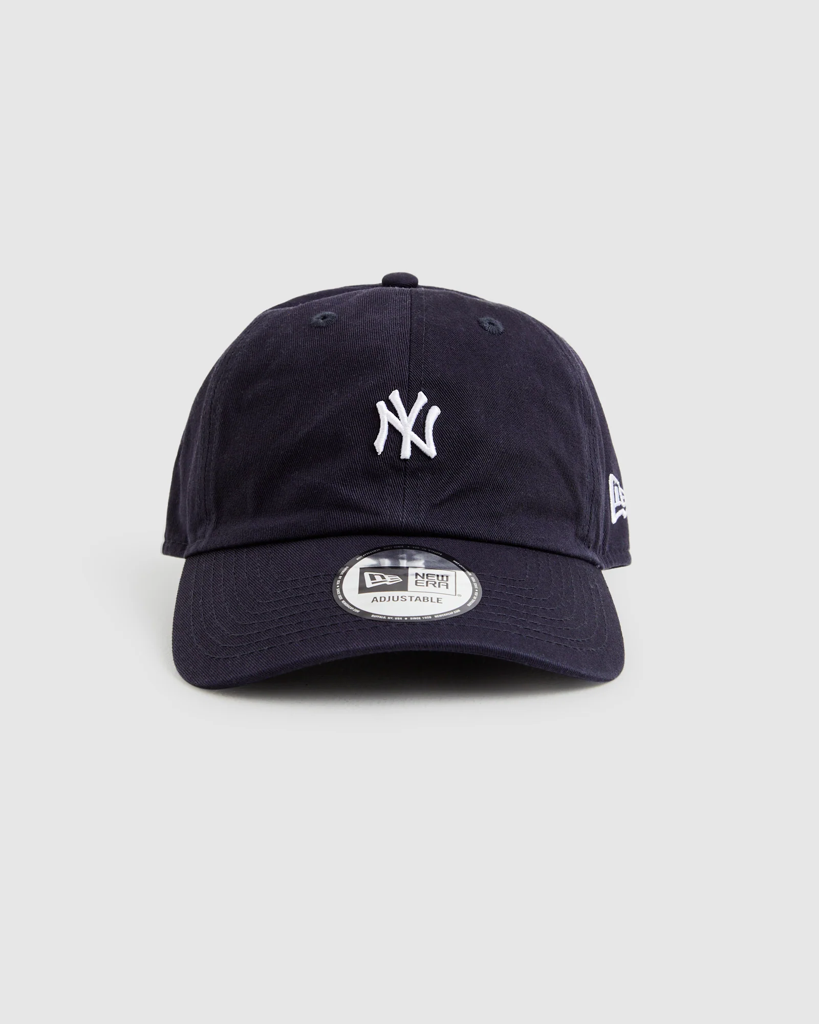 Casual Classic Mini NY Yankees Cap in Navy