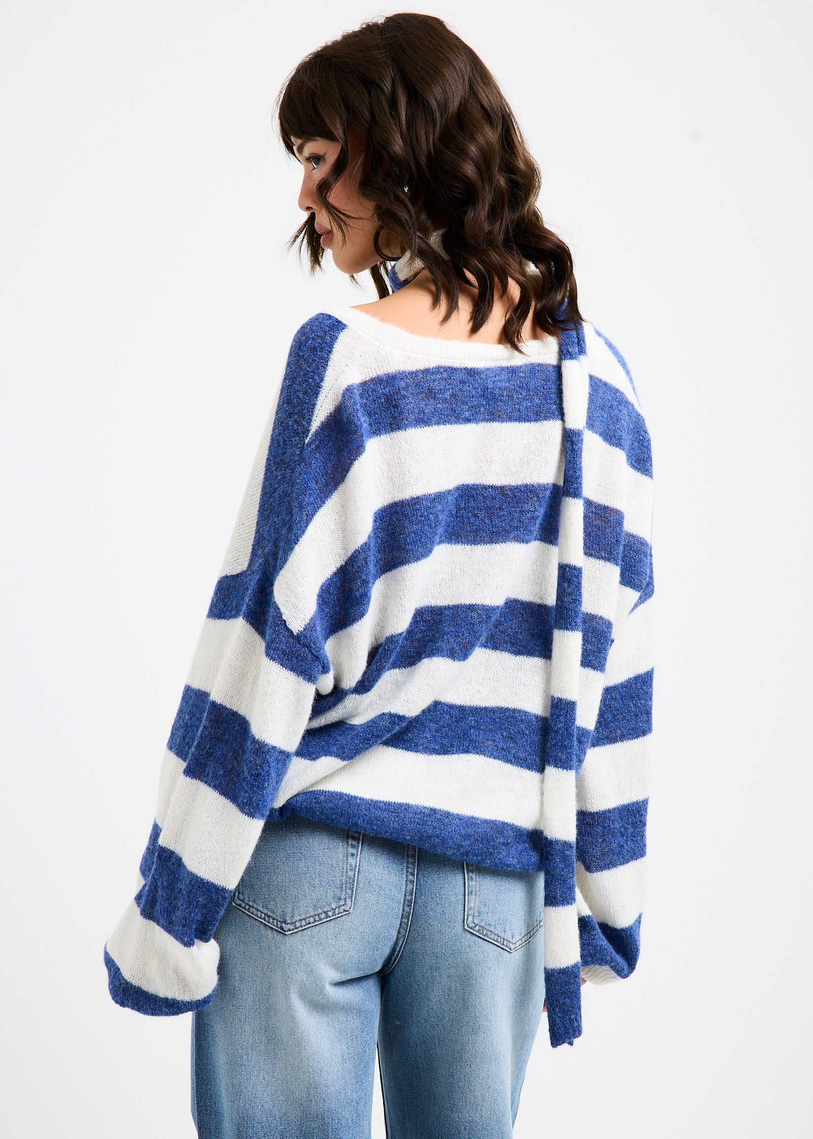 Catalina V-Neck Oversized Cardigan - Image 3