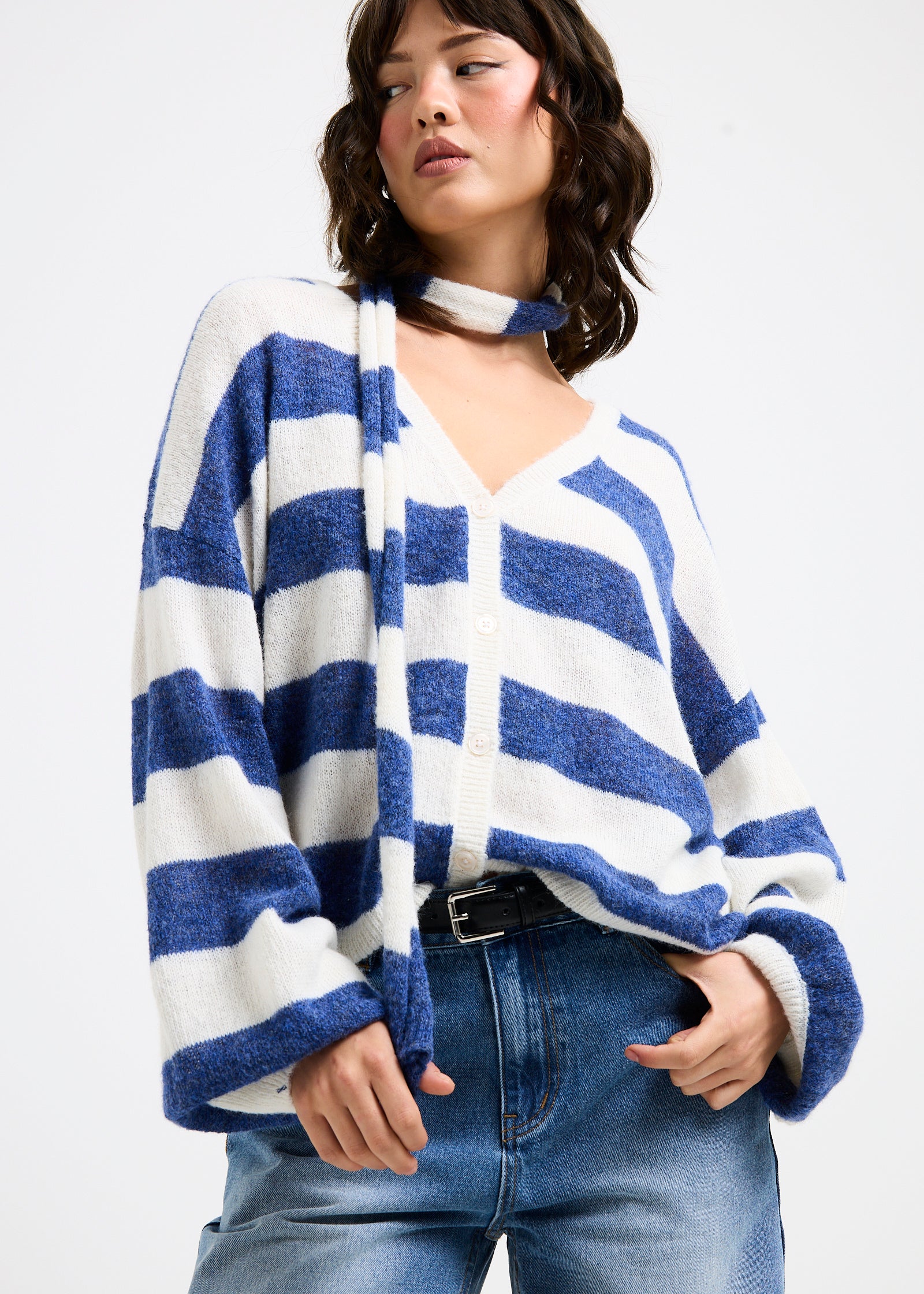 Catalina V-Neck Oversized Cardigan - Image 5